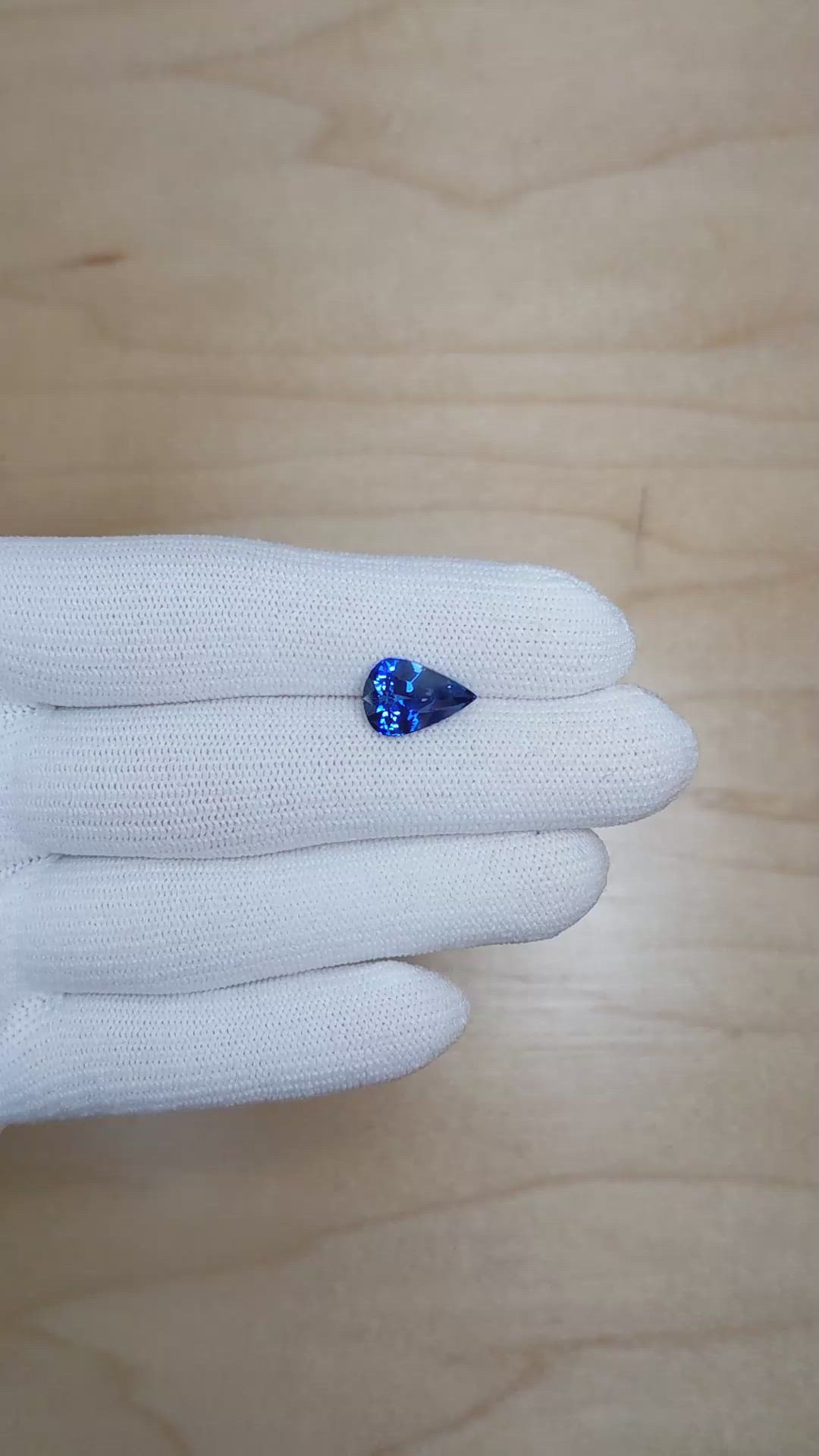 4.50 Ct. Blue Sapphire from Ceylon (Sri Lanka) Size Video