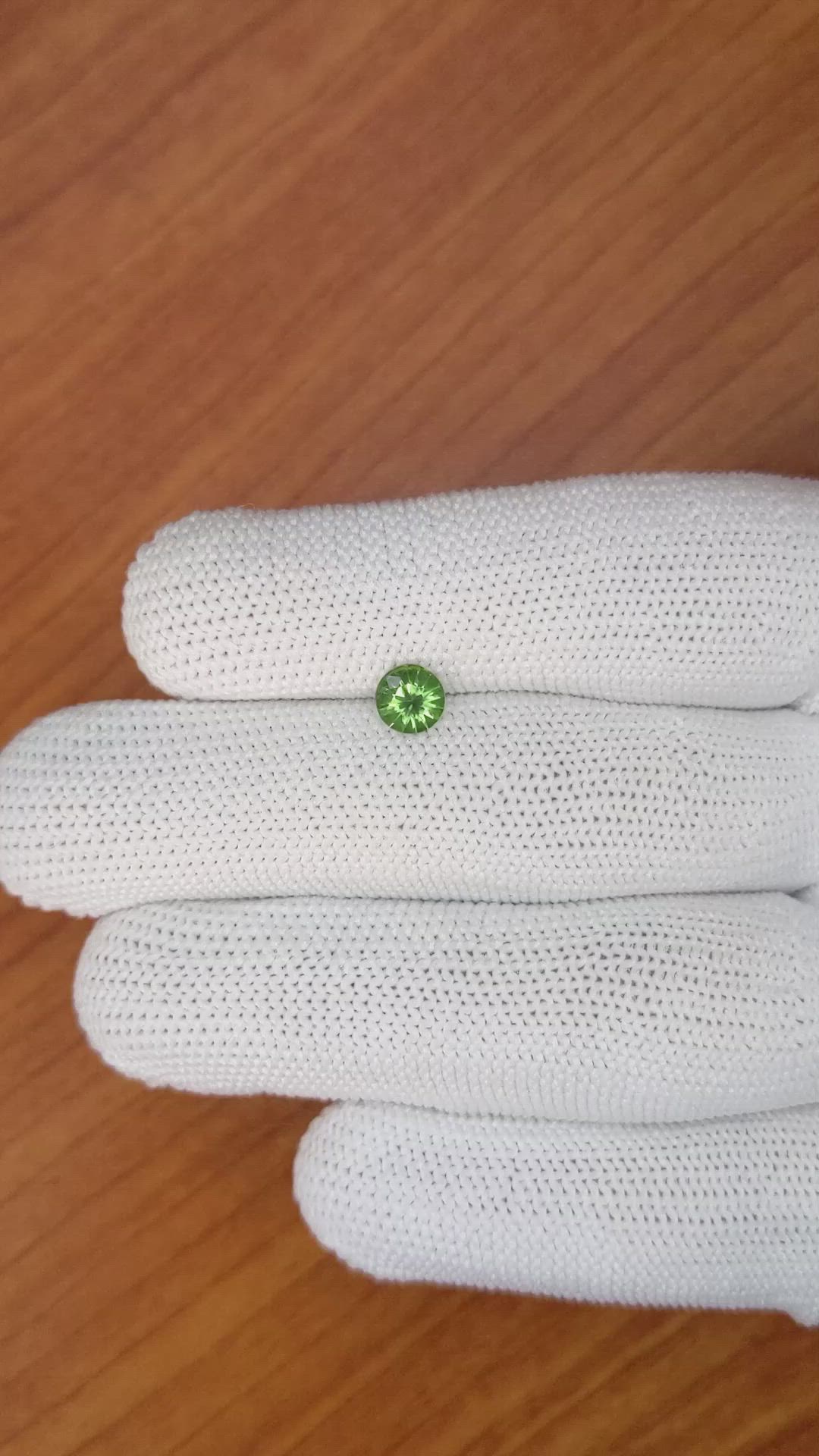 0.60 Ct. Green Sapphire from Madagascar Size Video