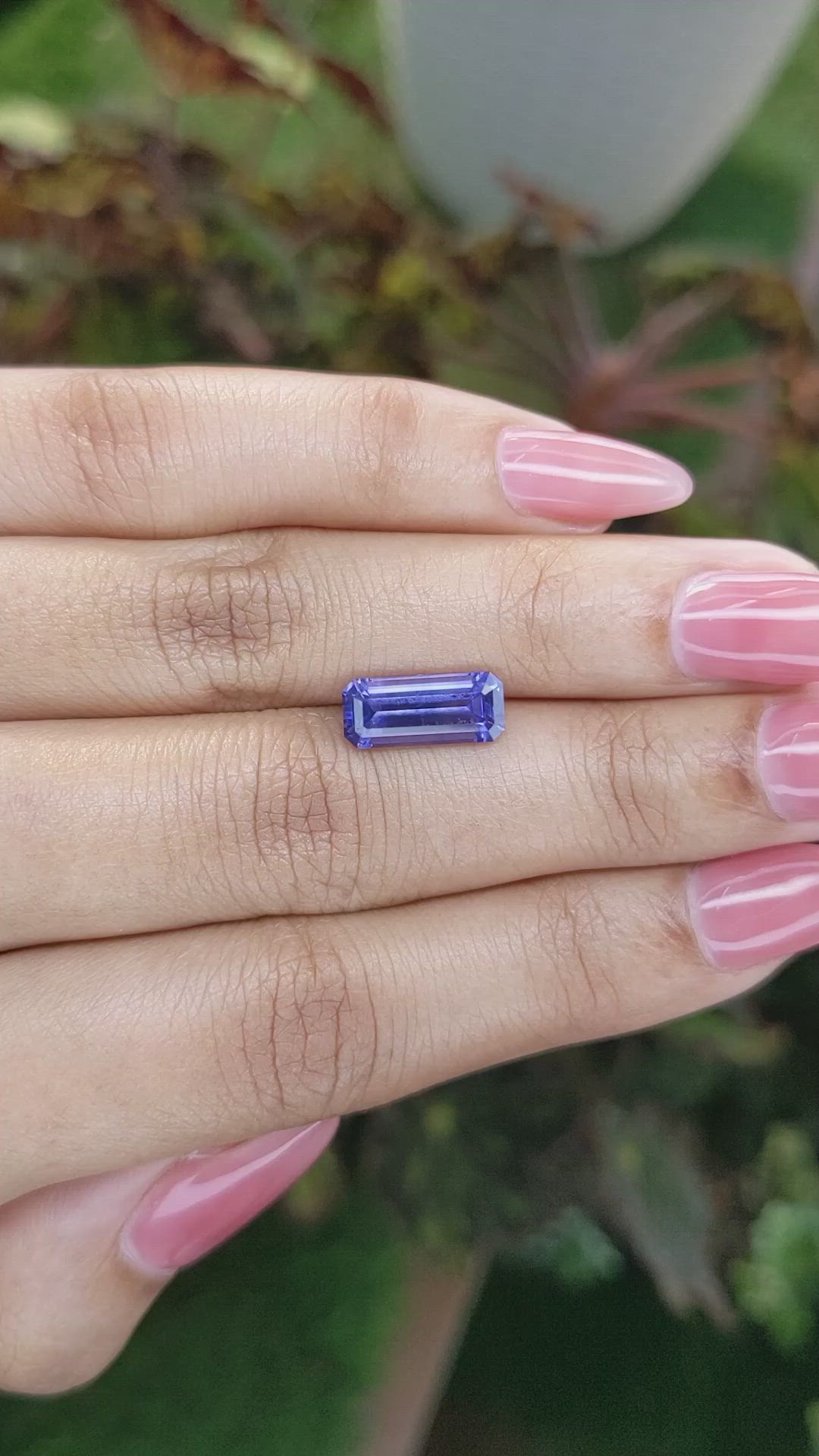 3.21 Ct. Violet Sapphire from Ceylon (Sri Lanka) Size Video