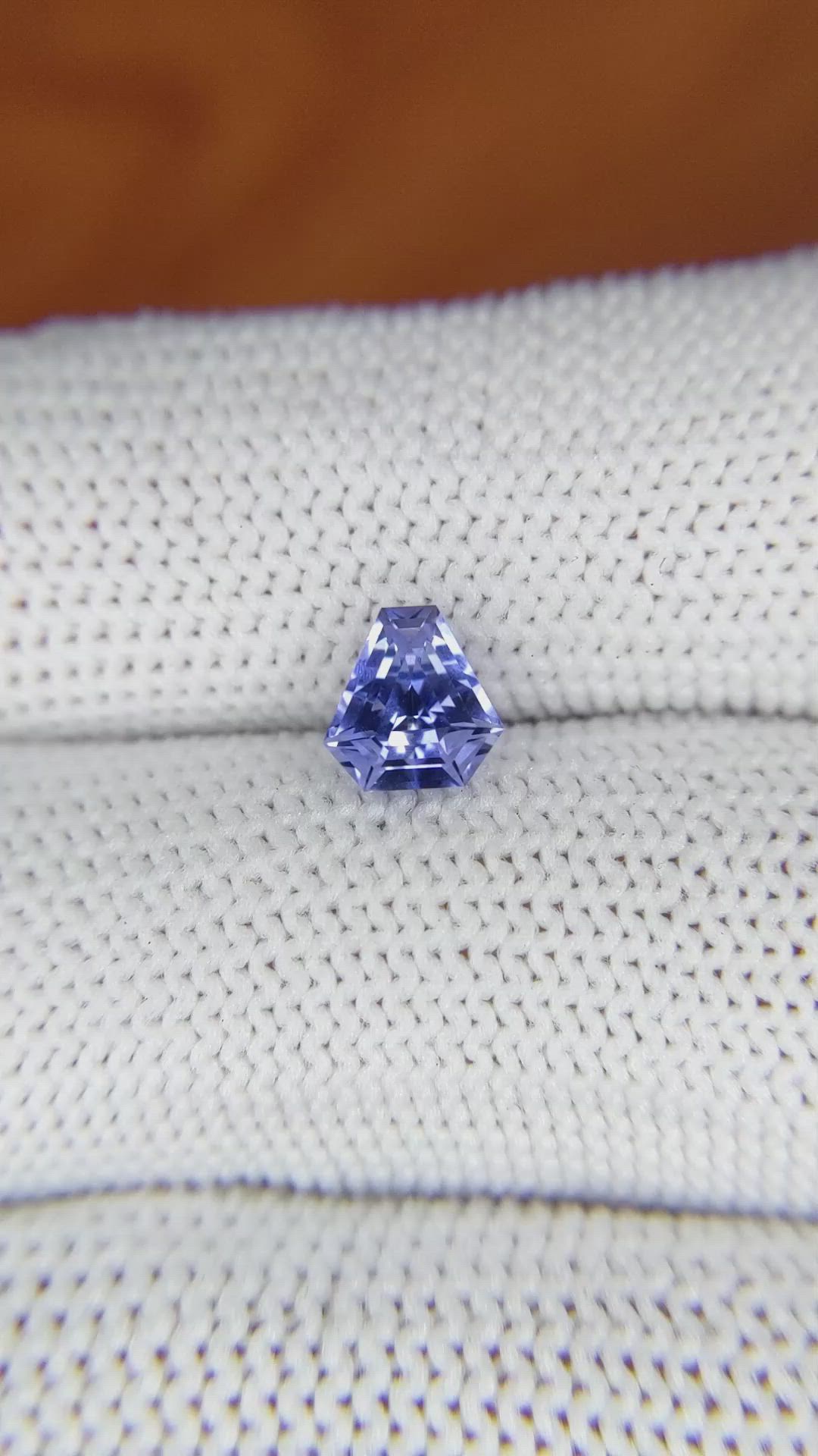 1.23 Ct. Blue Sapphire from Ceylon (Sri Lanka) Size Video