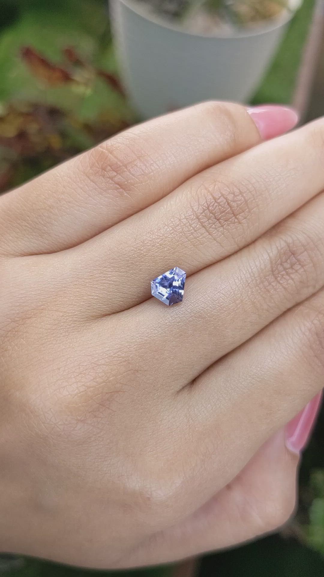 1.23 Ct. Blue Sapphire from Ceylon (Sri Lanka) Size Video