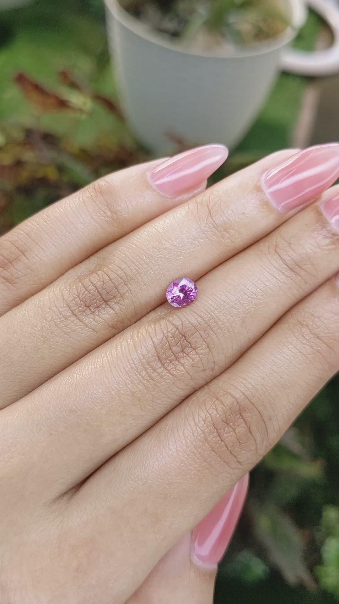 0.72 Ct. Purplish Pink Sapphire from Ceylon (Sri Lanka) Size Video