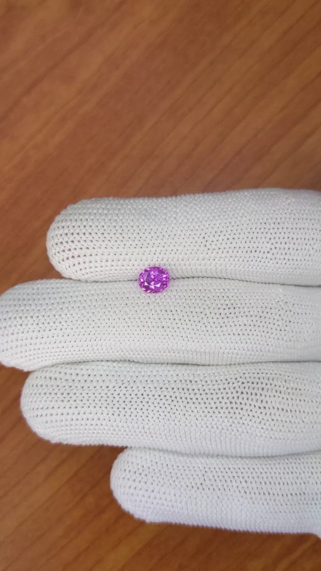 0.85 Ct. Pinkish Purple Sapphire from Ceylon (Sri Lanka) Size Video