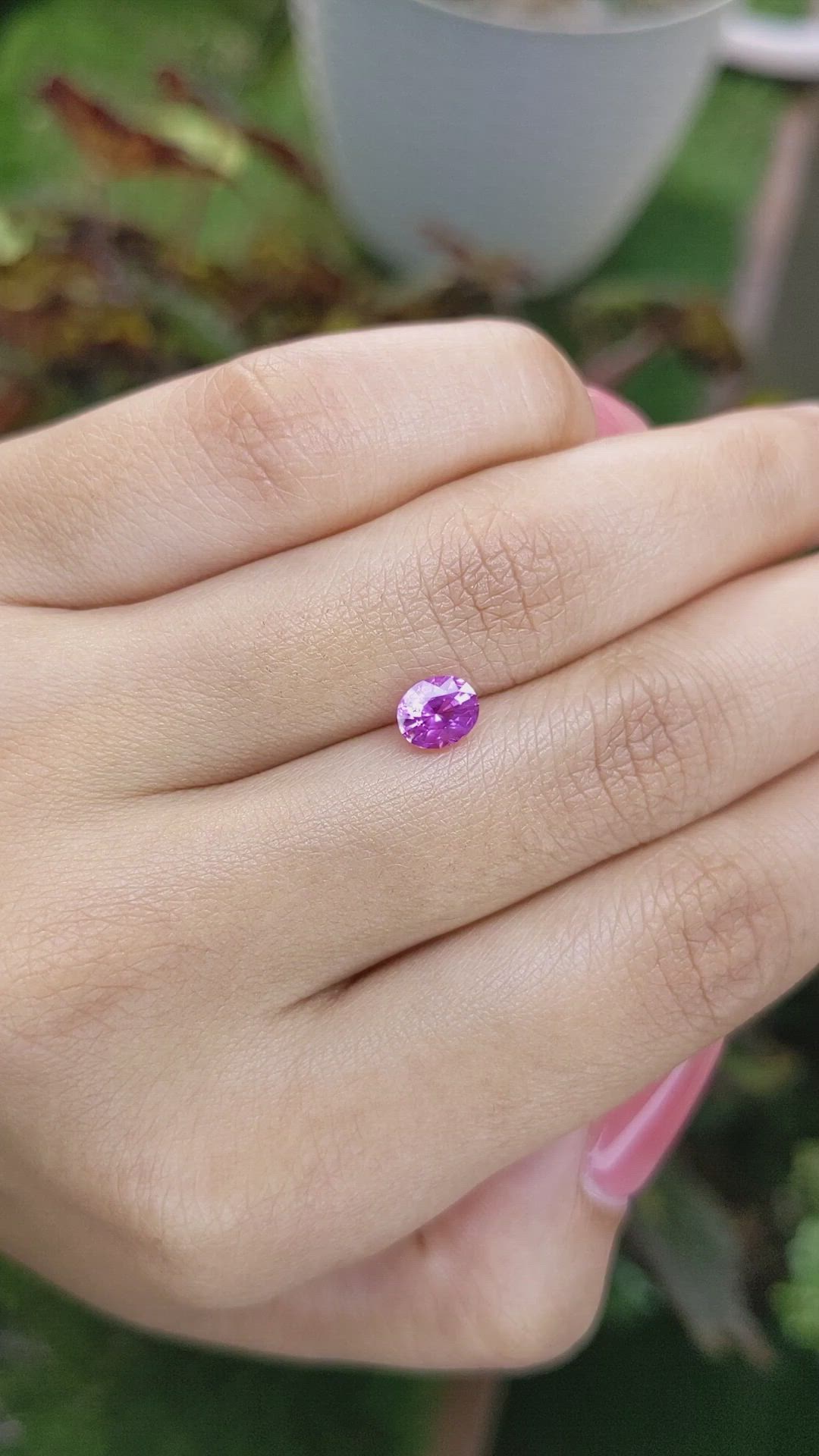 0.85 Ct. Pinkish Purple Sapphire from Ceylon (Sri Lanka) Size Video