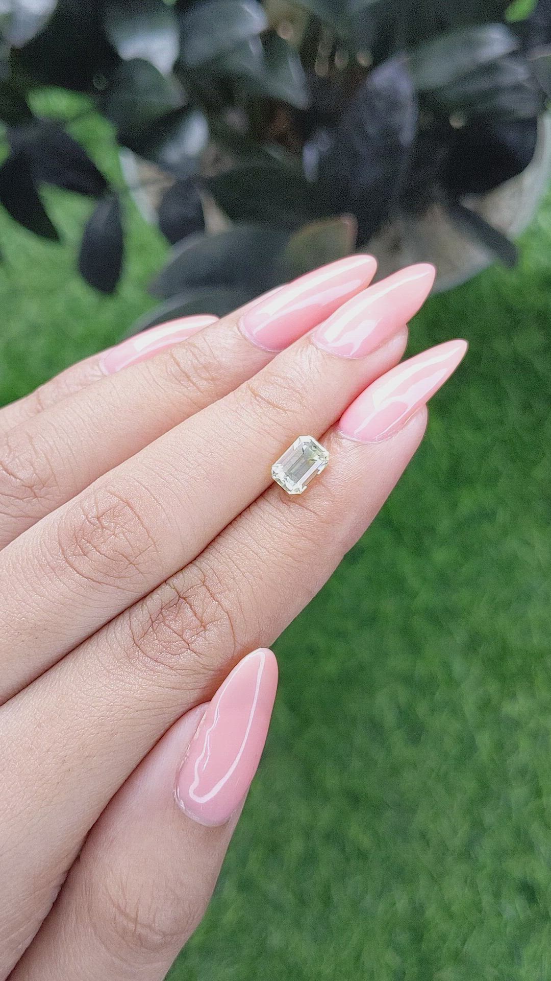 1.63 Ct. Yellow Sapphire from Ceylon (Sri Lanka) Size Video