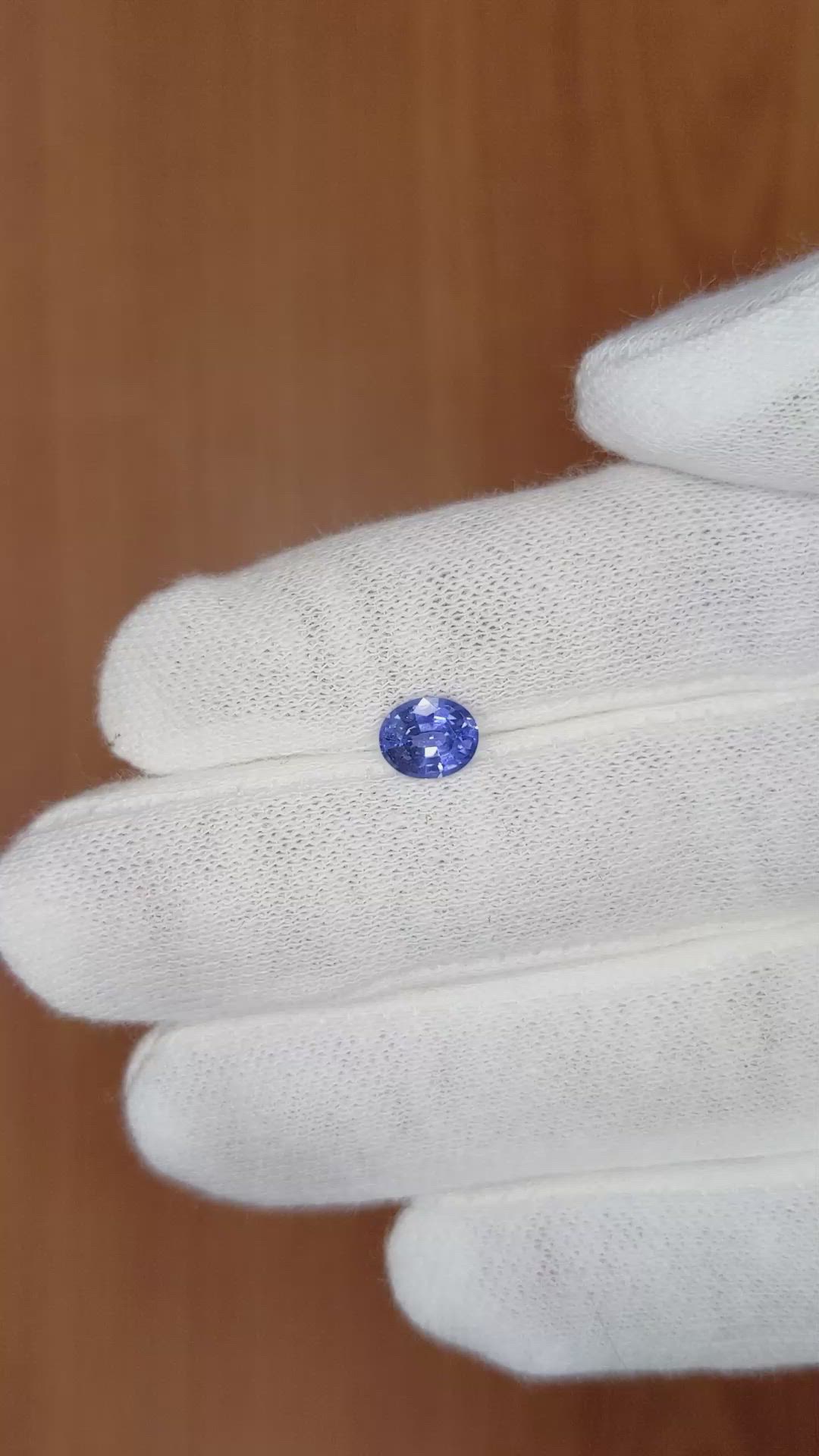 1.01 Ct. Blue Sapphire from Ceylon (Sri Lanka) Size Video