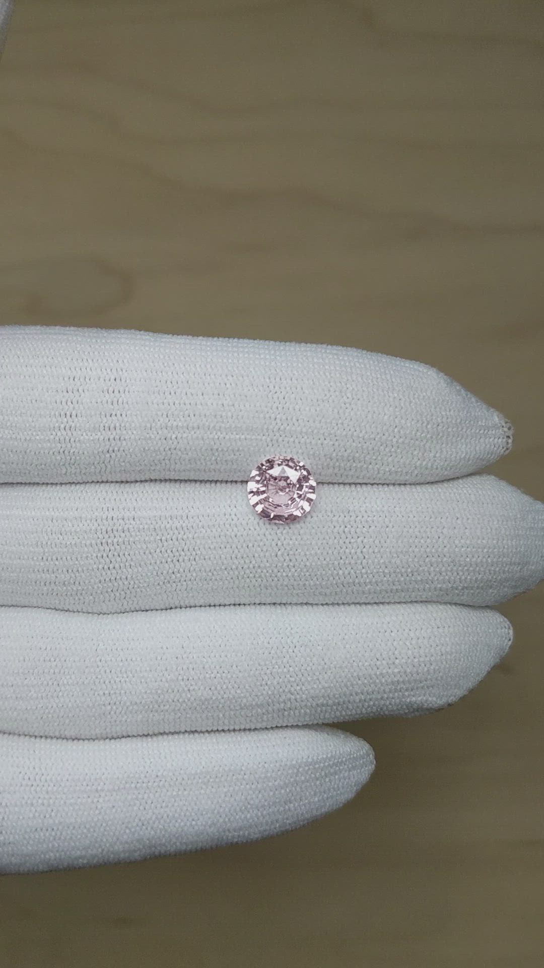 2.23 Ct. Pink Sapphire from Ceylon (Sri Lanka) Size Video