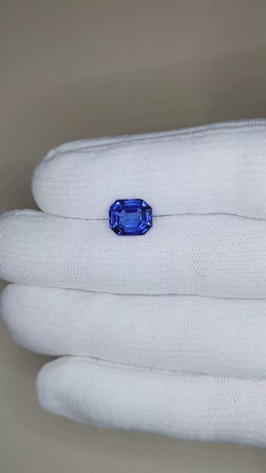 3.20 Ct. Blue Sapphire from Ceylon (Sri Lanka) Size Video