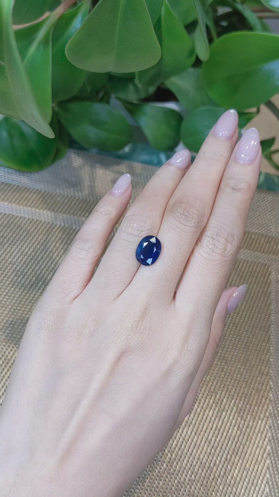 4.57 Ct. Blue Sapphire from Thailand Size Video