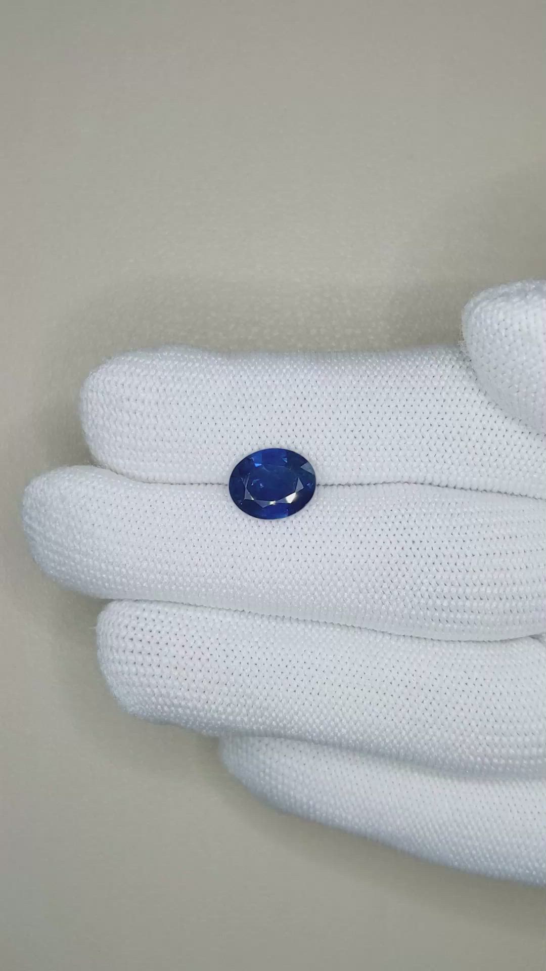 2.65 Ct. Blue Sapphire from Thailand Size Video