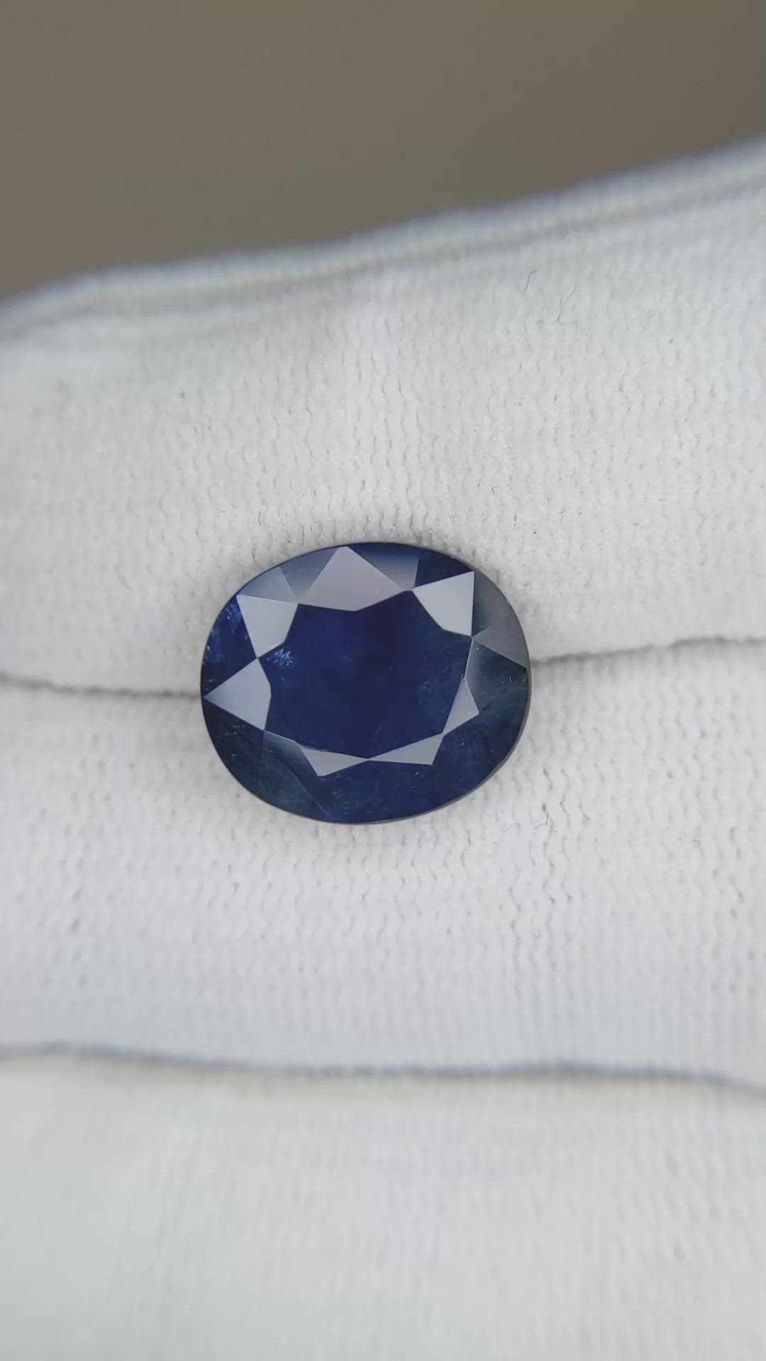 7.44 Ct. Blue Sapphire from Thailand Size Video