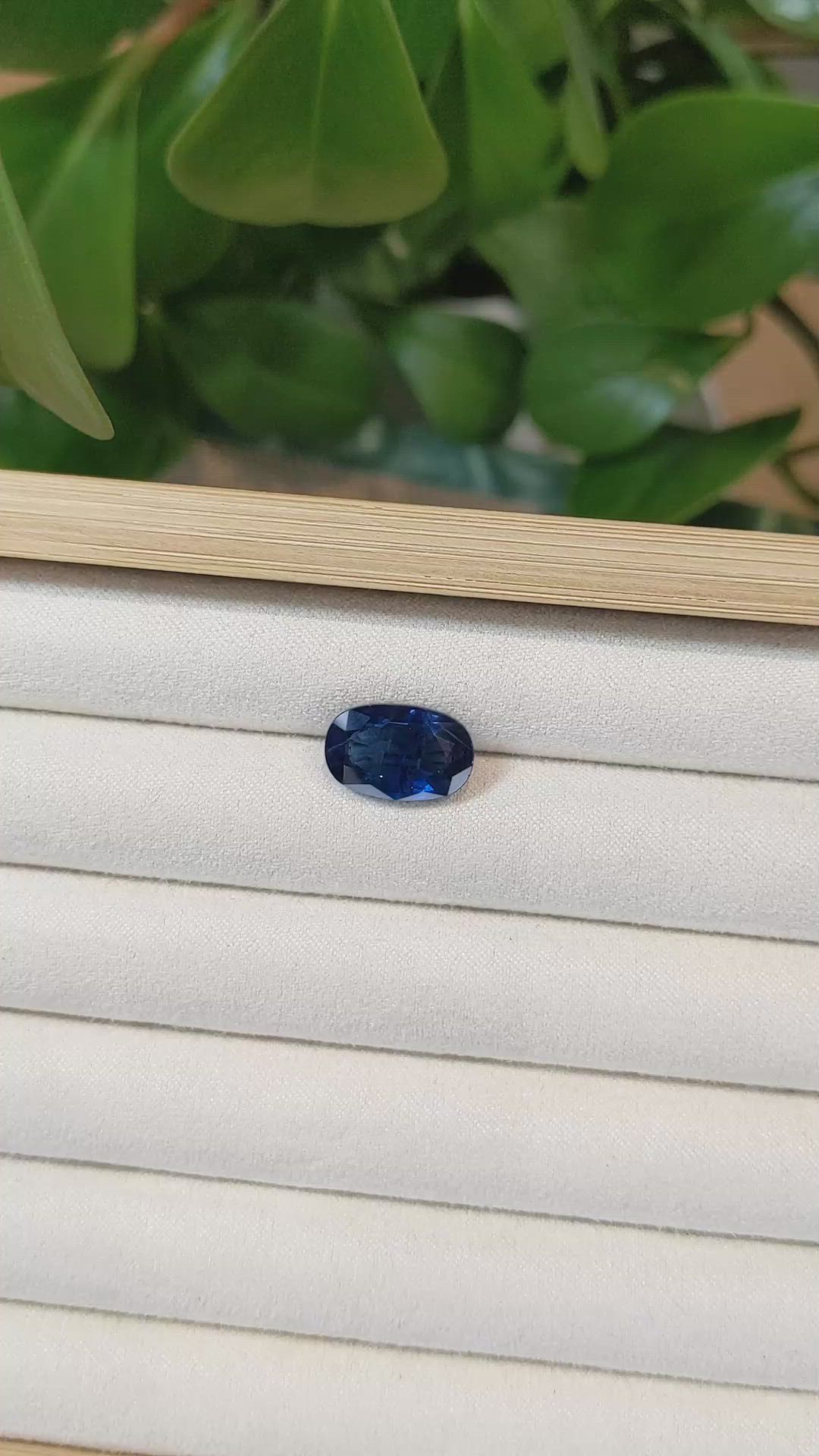 7.25 Ct. Blue Sapphire from Thailand Size Video