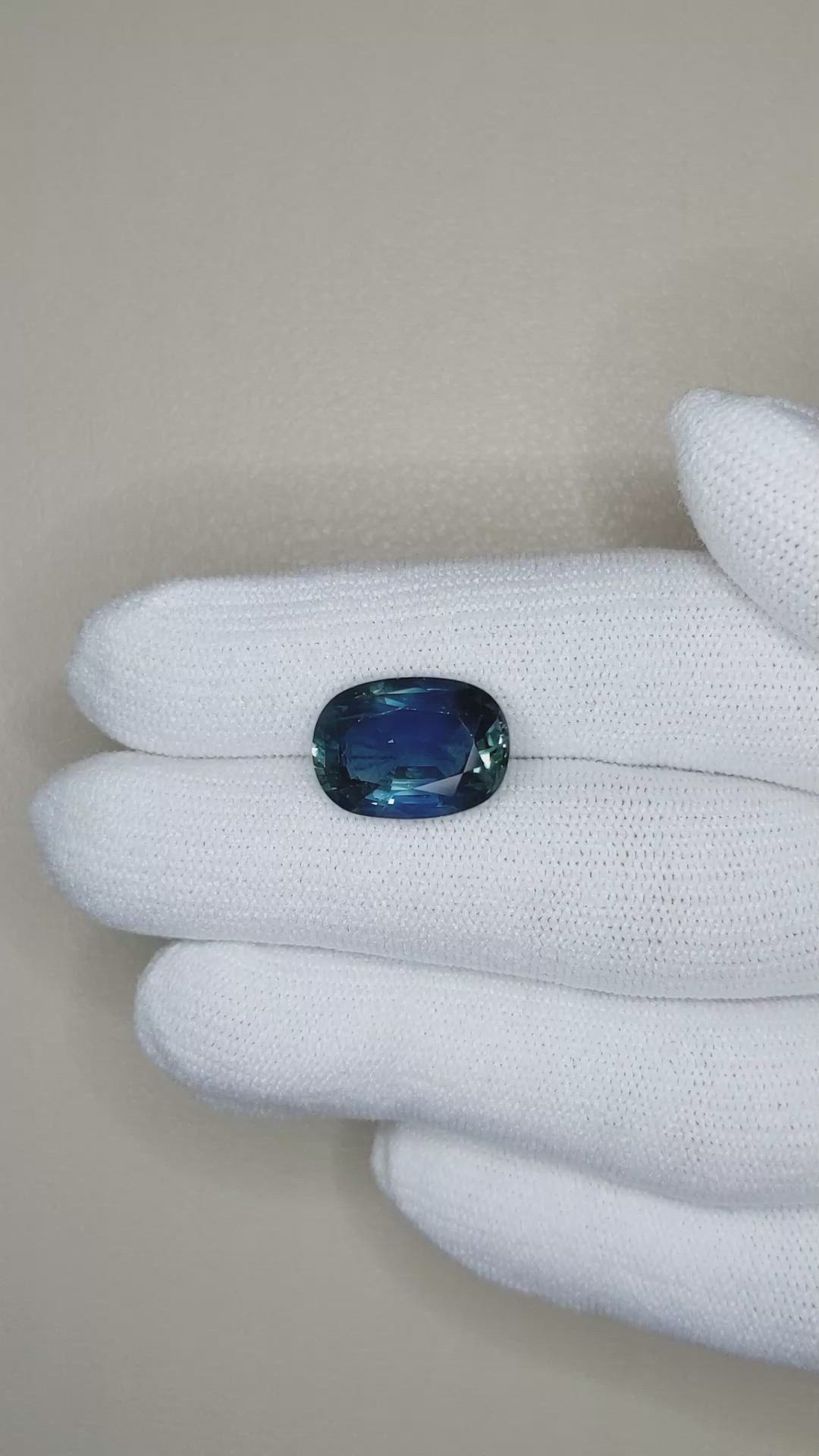 7.92 Ct. Greenish Blue Sapphire from Thailand Size Video
