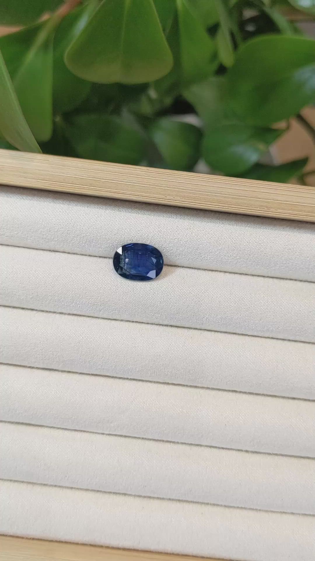 5.30 Ct. Blue Sapphire from Thailand Size Video