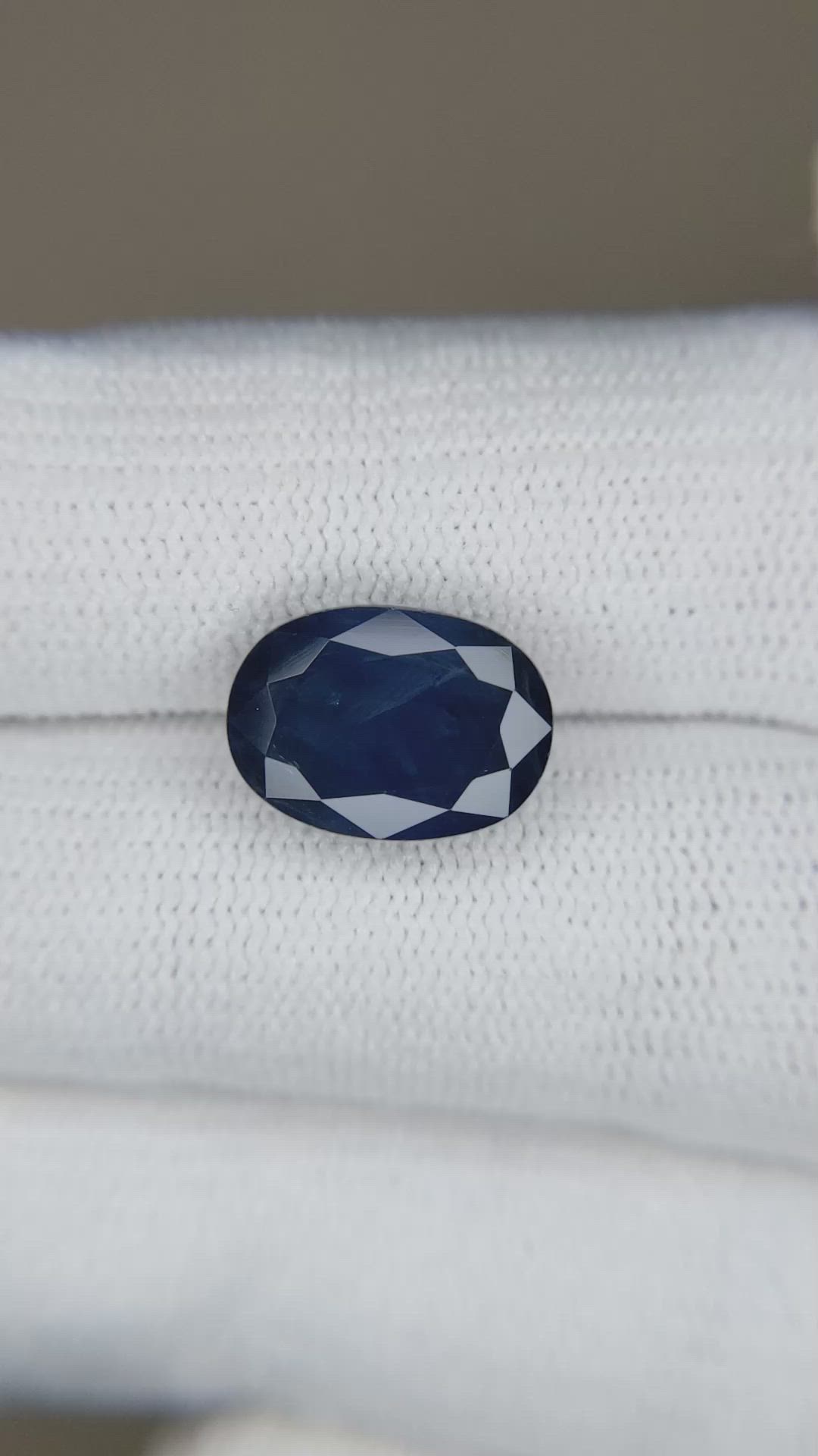 5.79 Ct. Blue Sapphire from Thailand Size Video