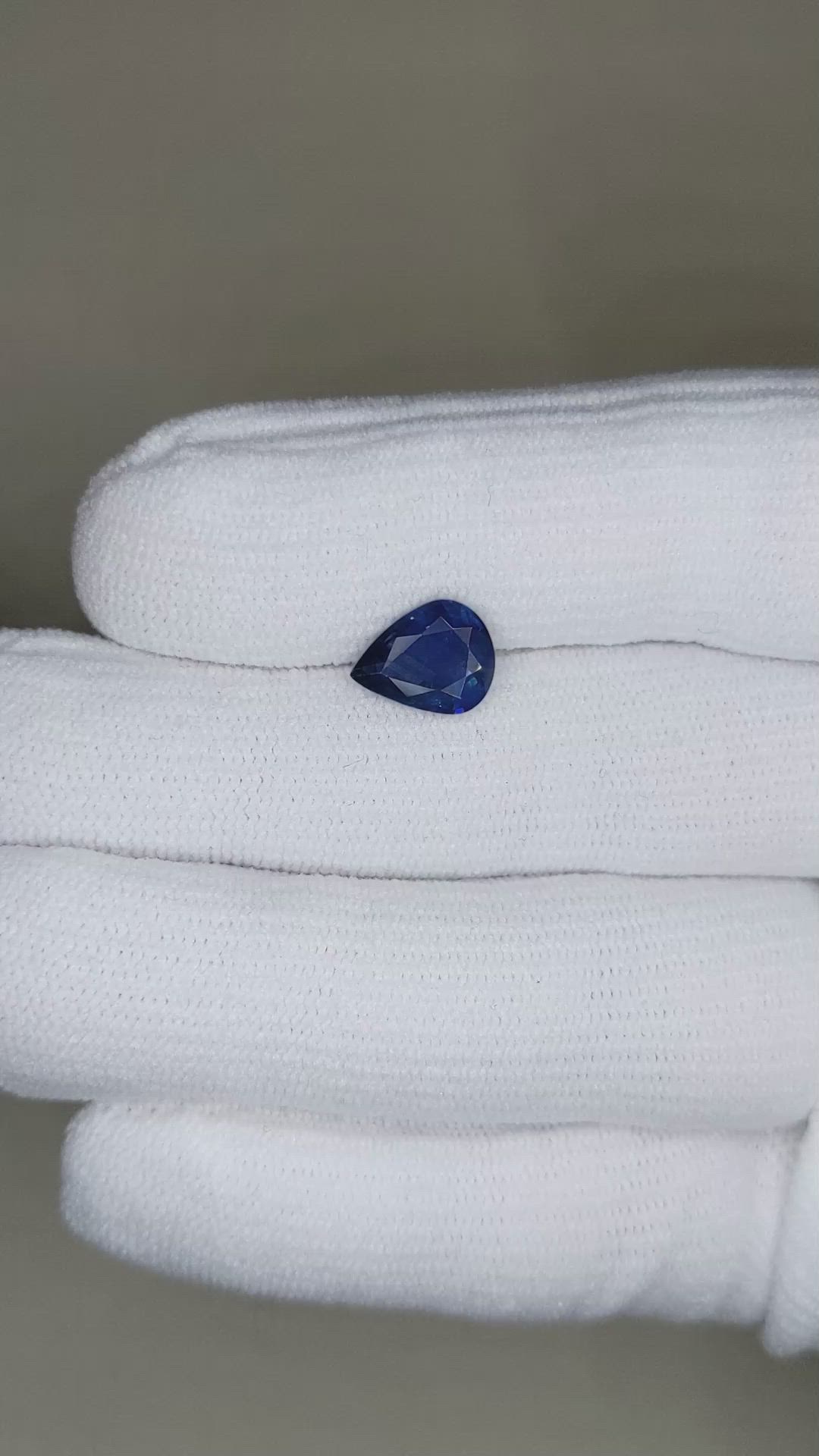 2.63 Ct. Blue Sapphire from Thailand Size Video