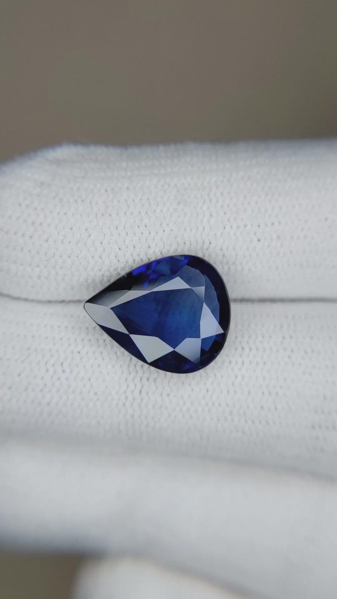 5.01 Ct. Blue Sapphire from Madagascar Size Video