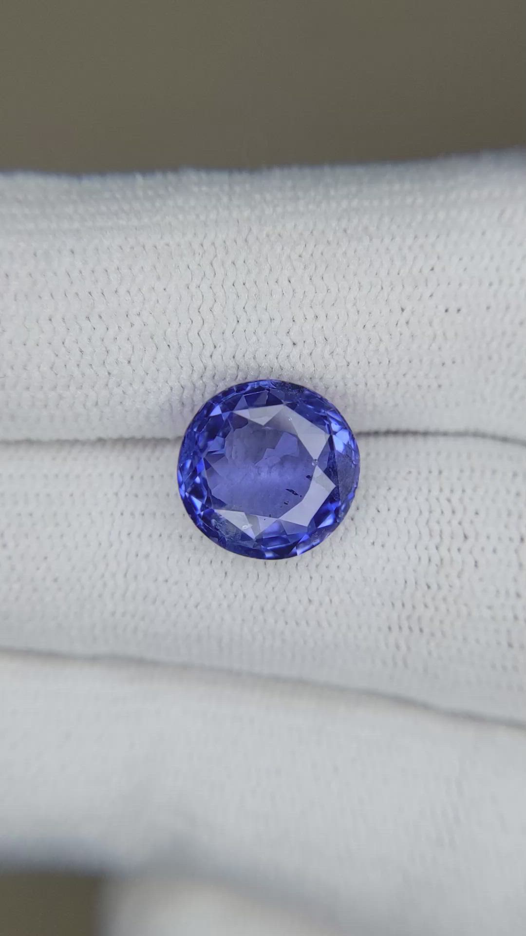 4.47 Ct. Blue Sapphire from Madagascar Size Video