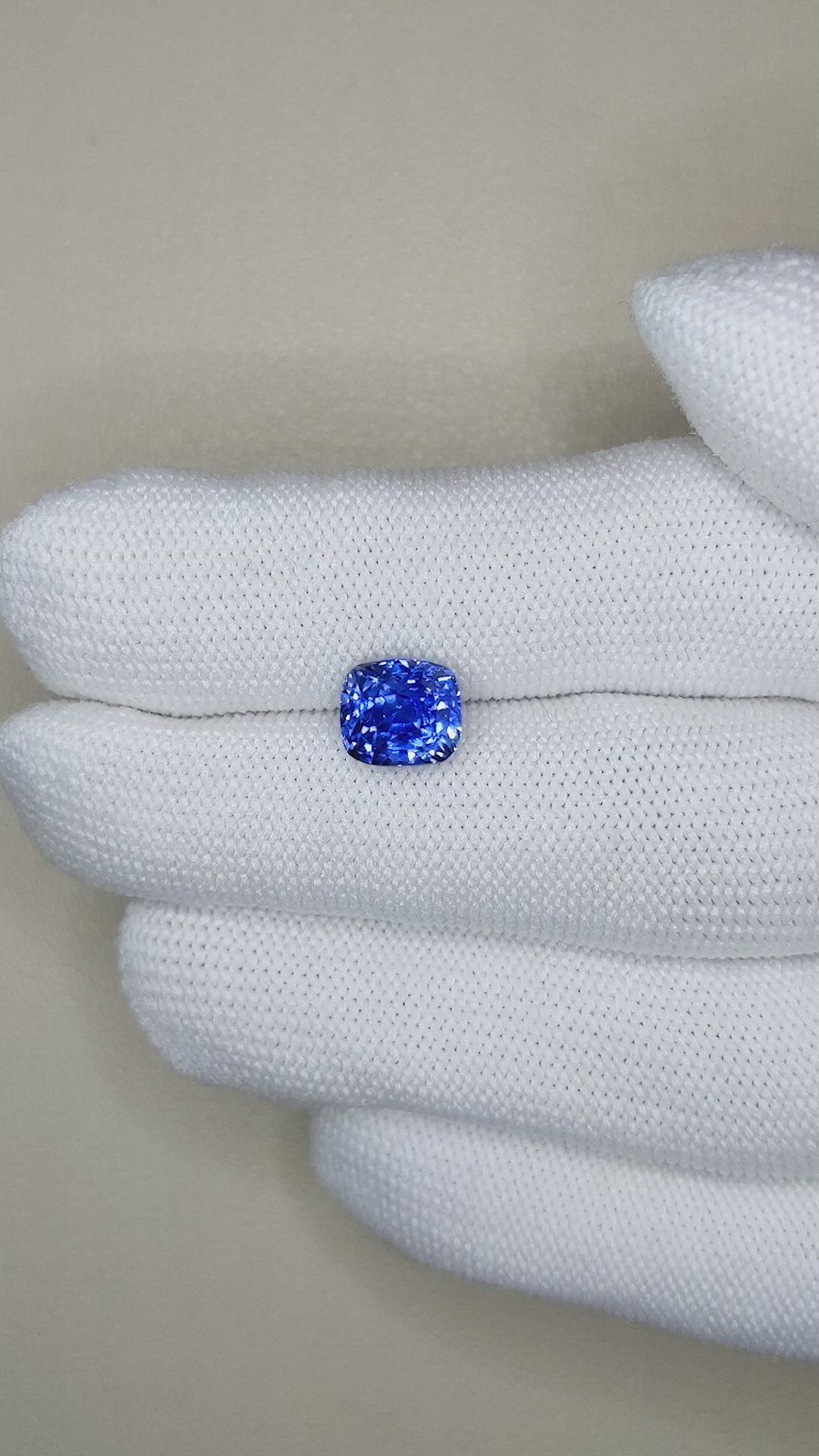 3.16 Ct. Blue Sapphire from Ceylon (Sri Lanka) Size Video