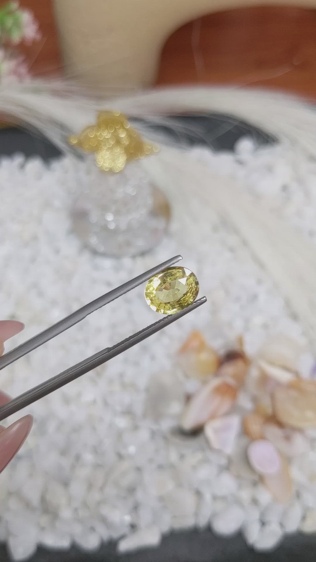 2.65 Ct. Yellow Sapphire from Ceylon (Sri Lanka) Size Video