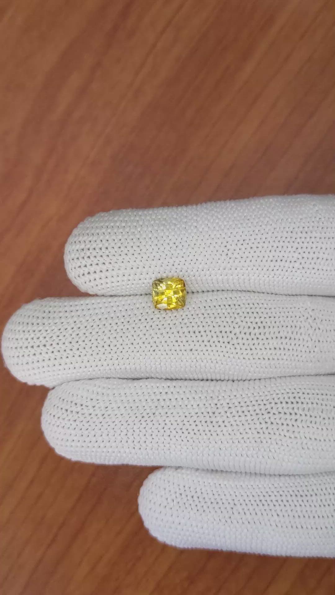 1.54 Ct. Orangish Yellow Sapphire from Ceylon (Sri Lanka) Size Video
