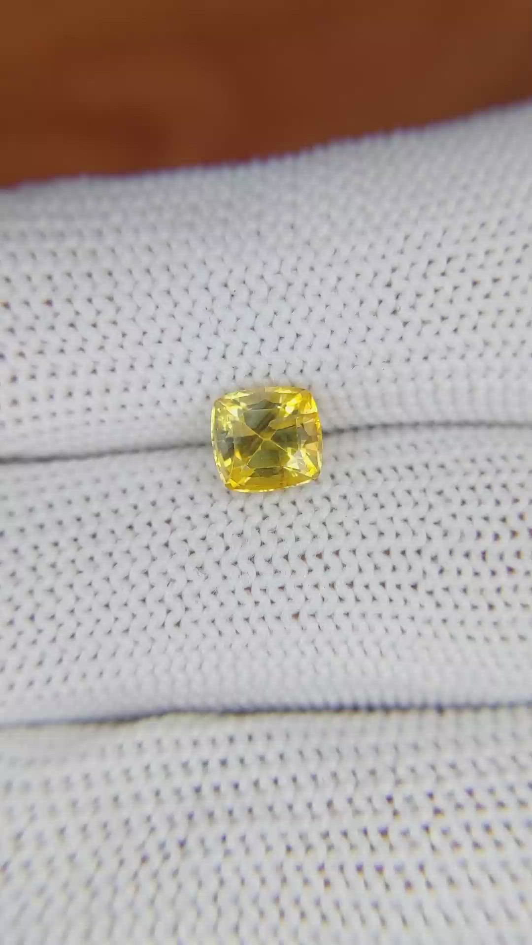 1.54 Ct. Orangish Yellow Sapphire from Ceylon (Sri Lanka) Size Video