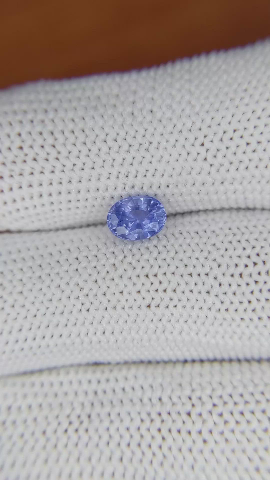1.03 Ct. Blue Sapphire from Ceylon (Sri Lanka) Size Video