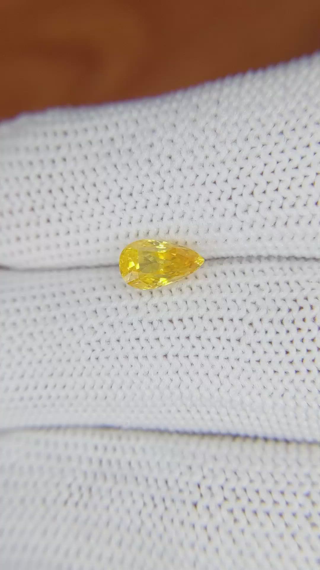 1.21 Ct. Orangish Yellow Sapphire from Ceylon (Sri Lanka) Size Video