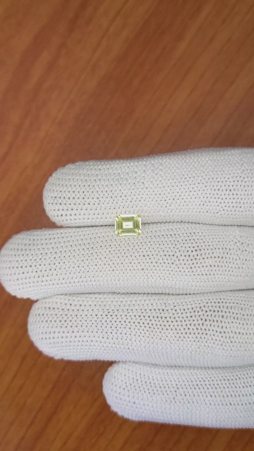 0.82 Ct. Yellow Sapphire from Ceylon (Sri Lanka) Size Video