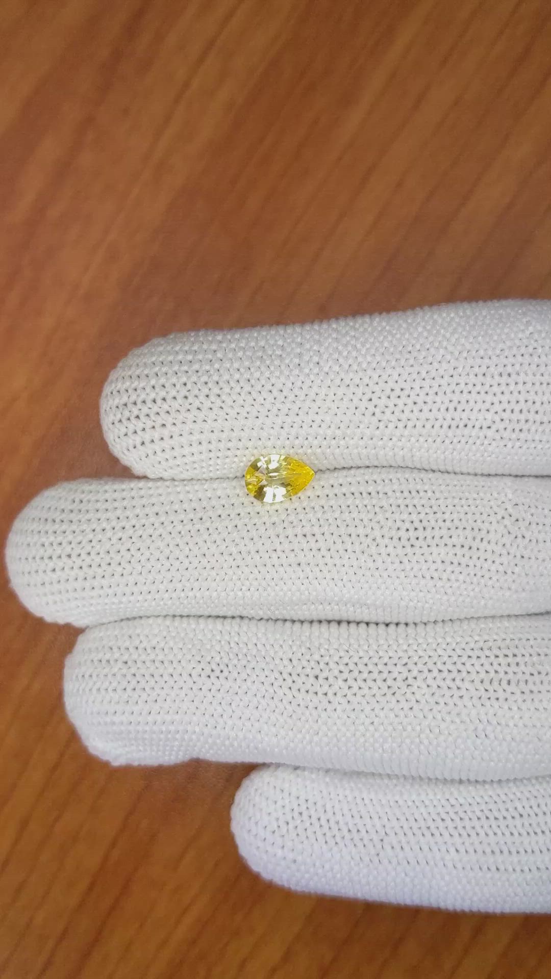0.87 Ct. Yellow Sapphire from Ceylon (Sri Lanka) Size Video
