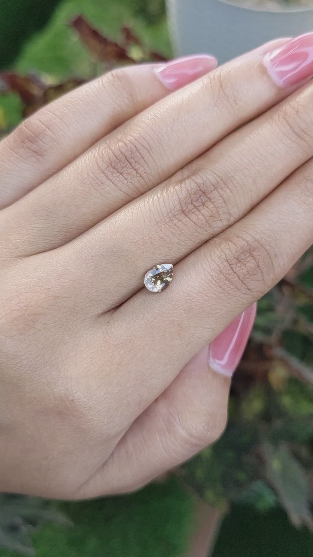 1.15 Ct. Yellowish Brown Sapphire from Ceylon (Sri Lanka) Size Video