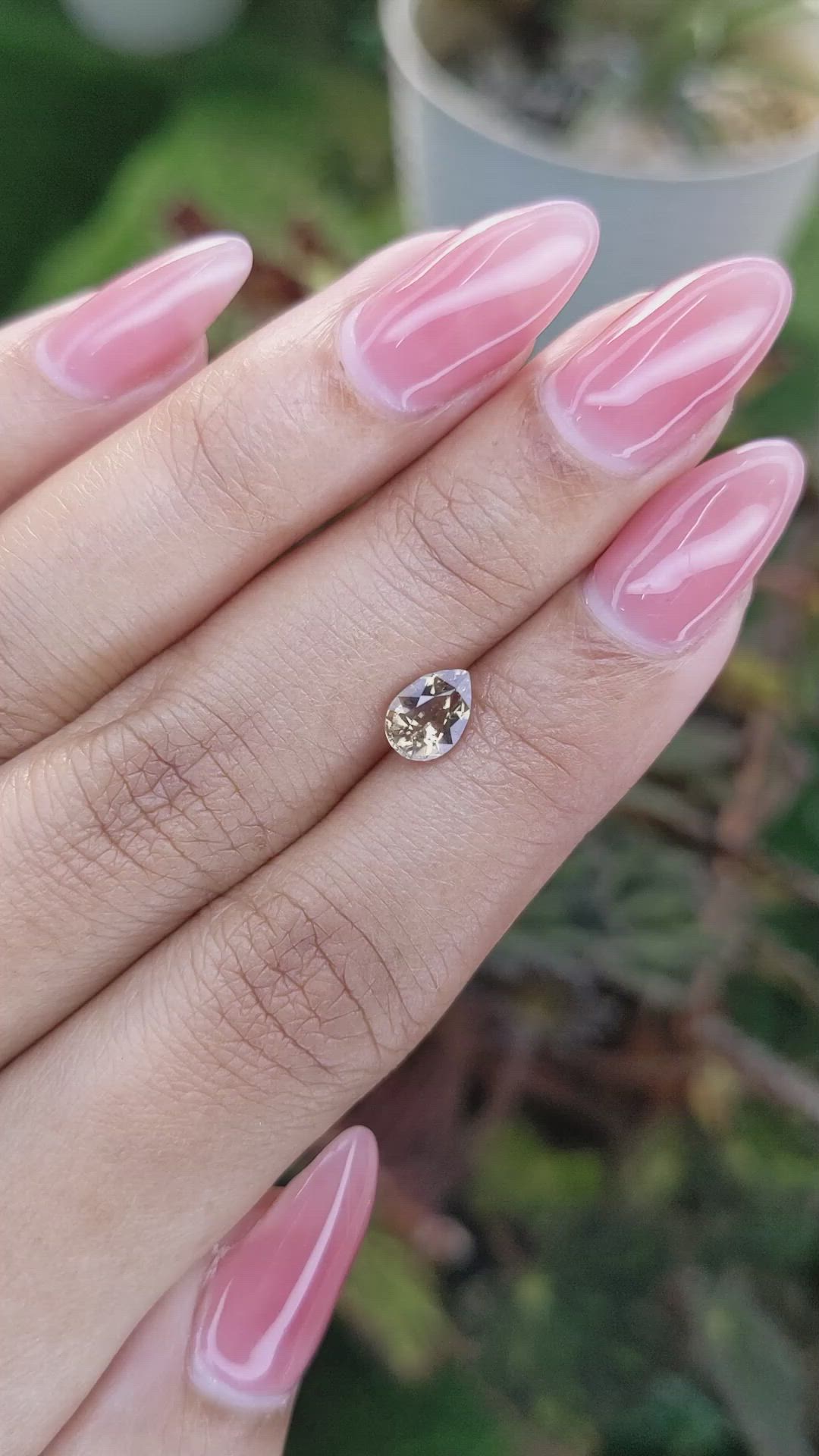 1.15 Ct. Yellowish Brown Sapphire from Ceylon (Sri Lanka) Size Video