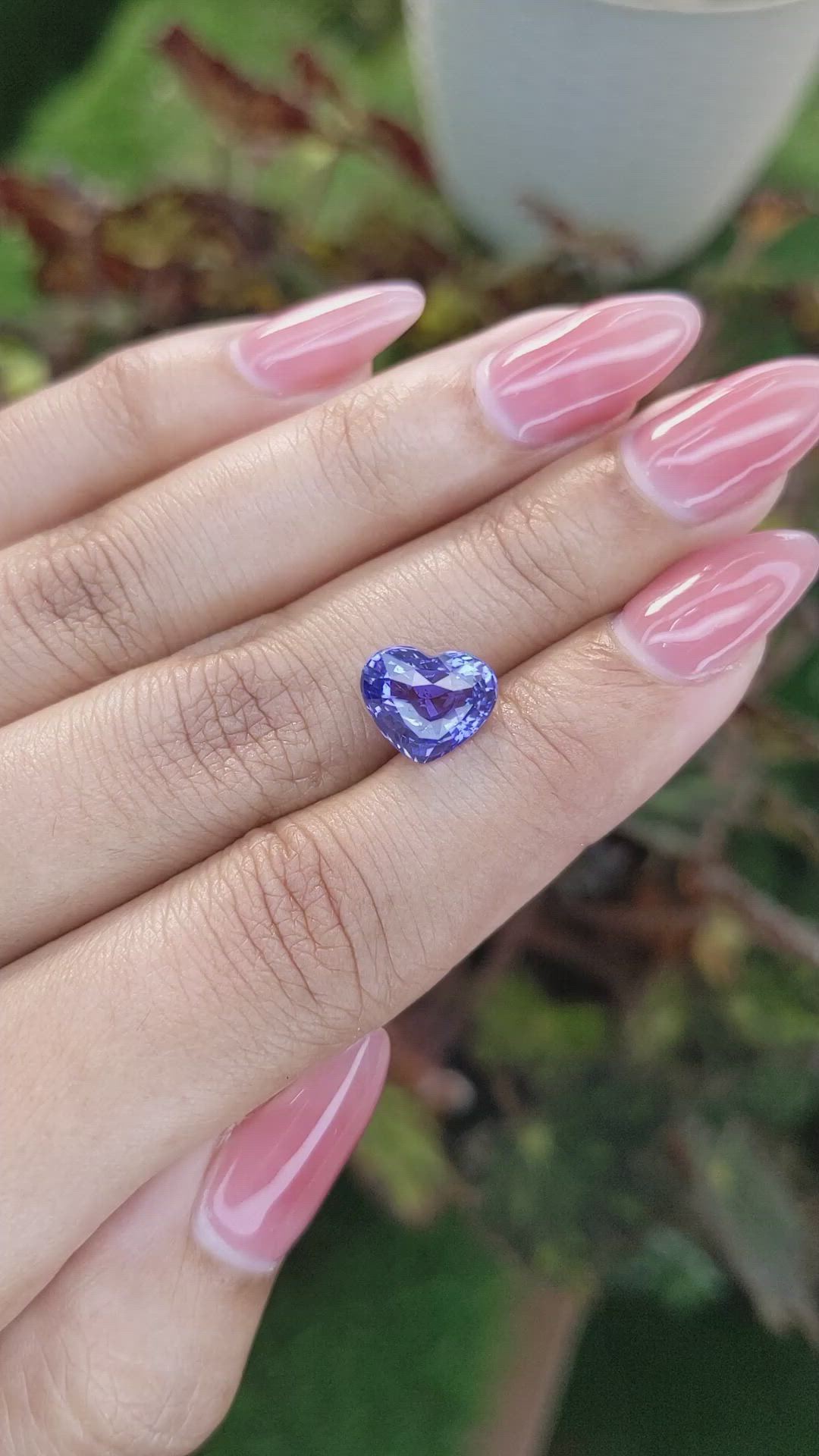 4.04 Ct. Purple Sapphire from Ceylon (Sri Lanka) Size Video