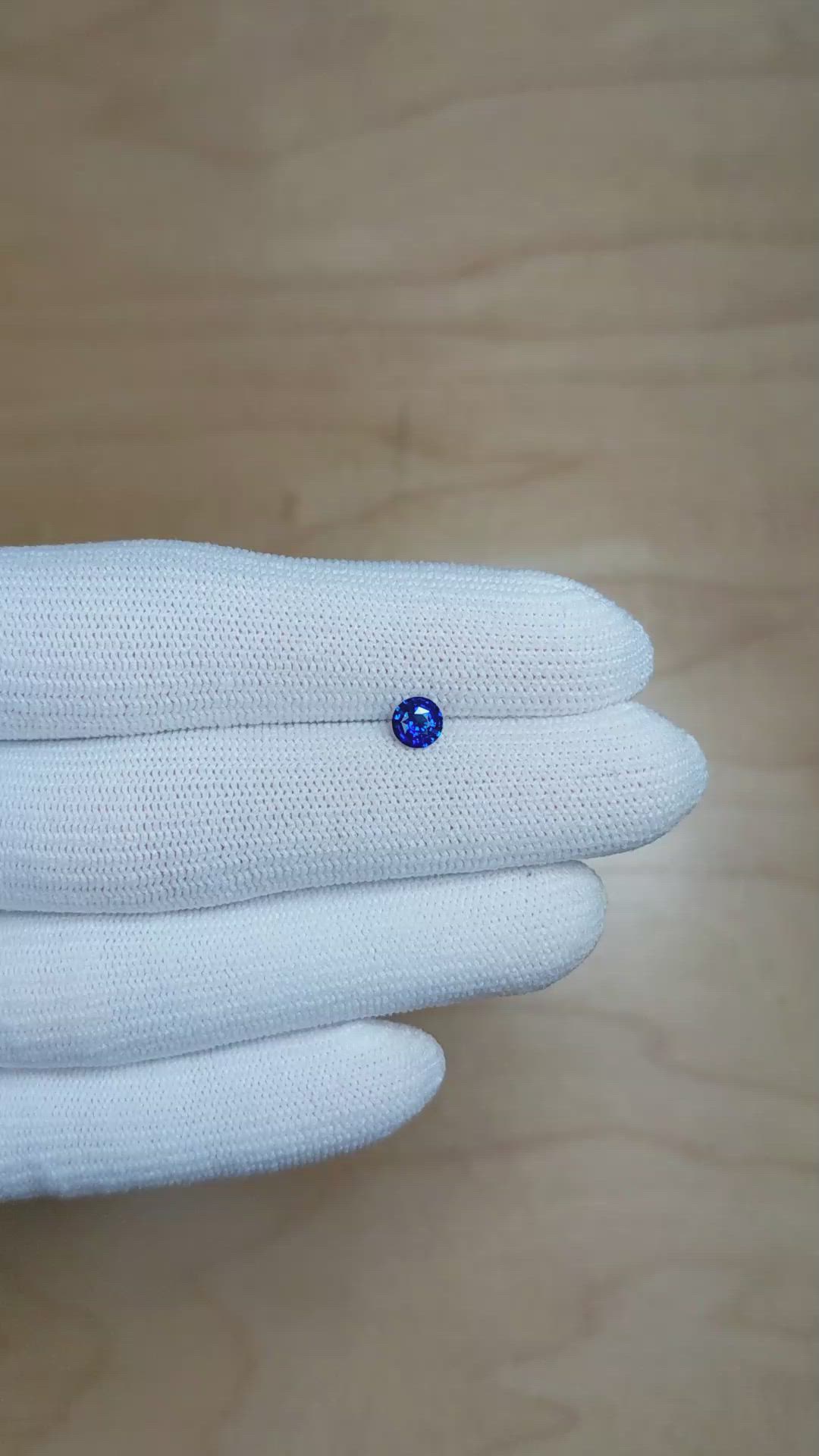 0.56 Ct. Blue Sapphire from Ceylon (Sri Lanka) Size Video