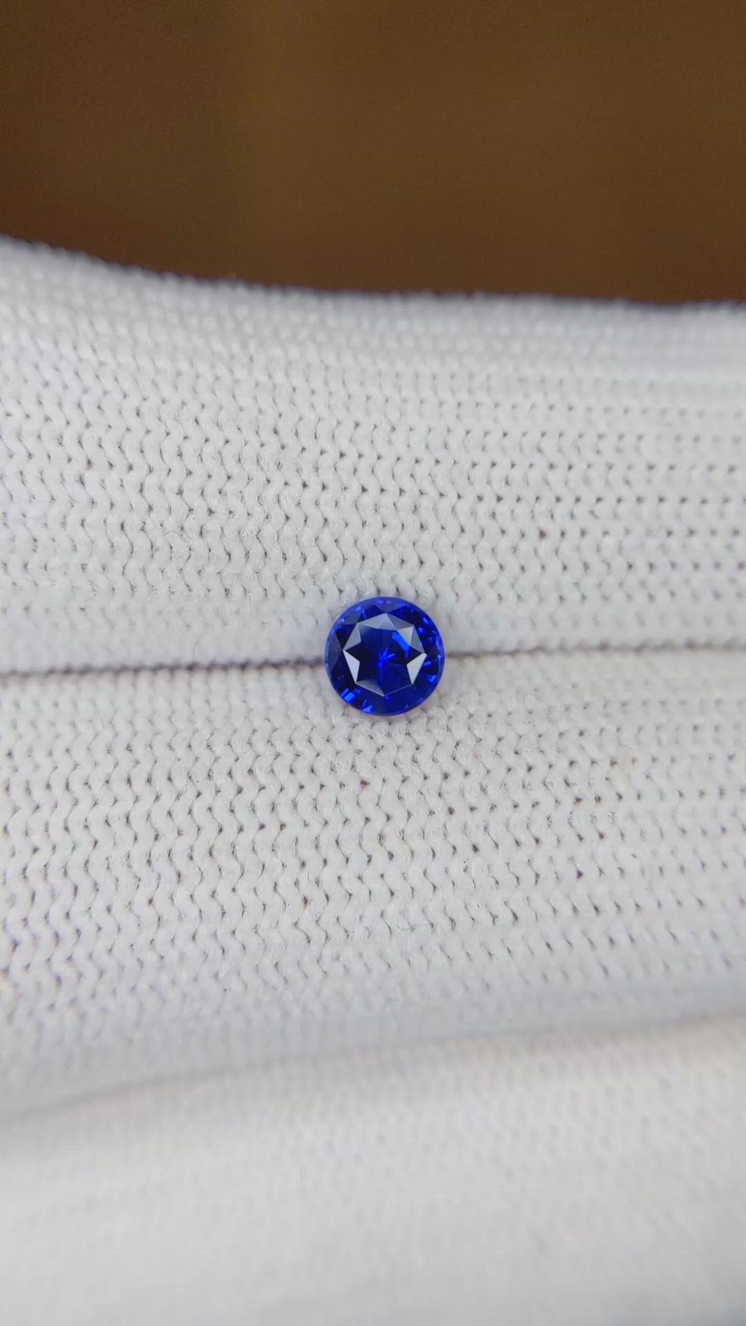 0.57 Ct. Blue Sapphire from Ceylon (Sri Lanka) Size Video