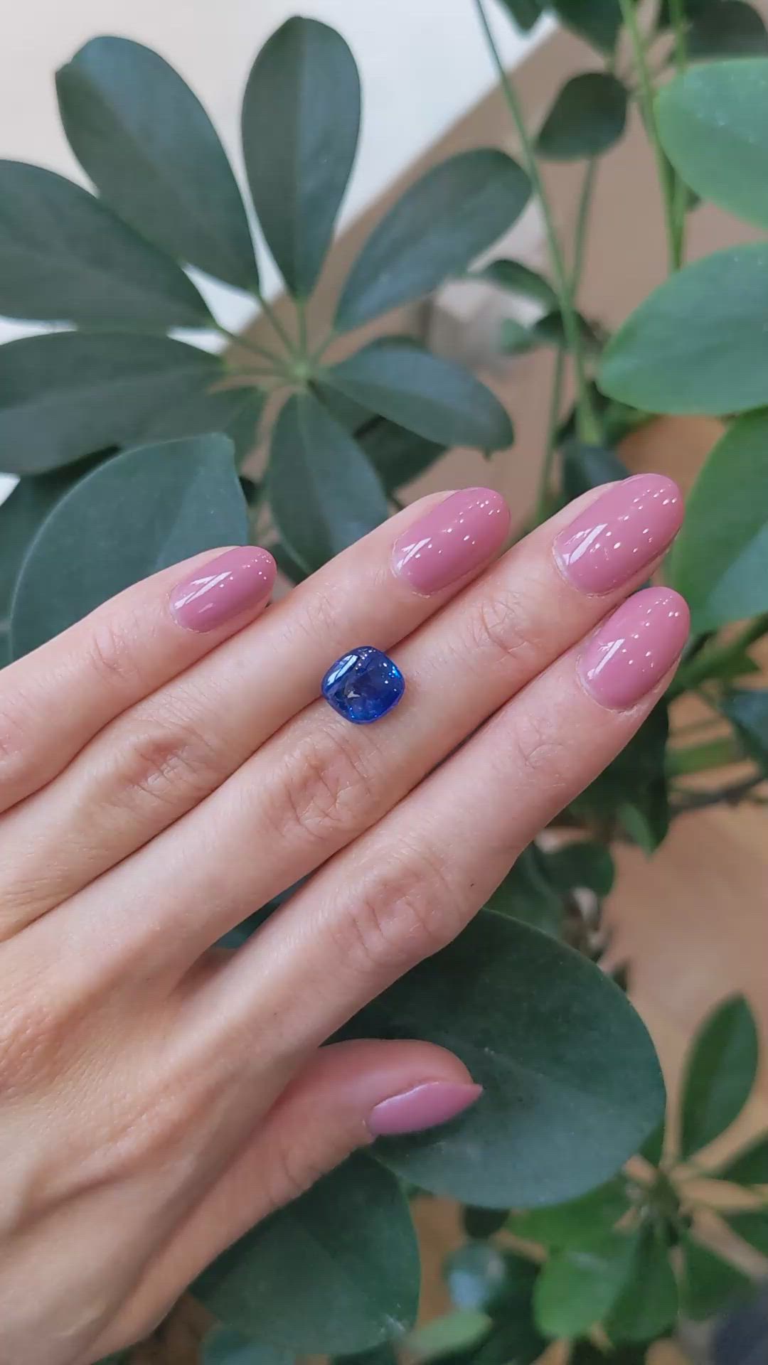 4.48 Ct. Blue Cabochon Sapphire from Ceylon (Sri Lanka) Size Video