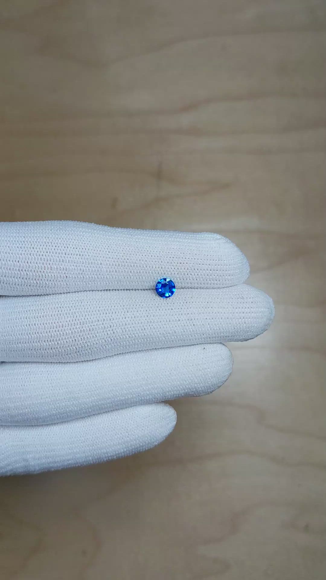 0.55 Ct. Blue Sapphire from Ceylon (Sri Lanka) Size Video