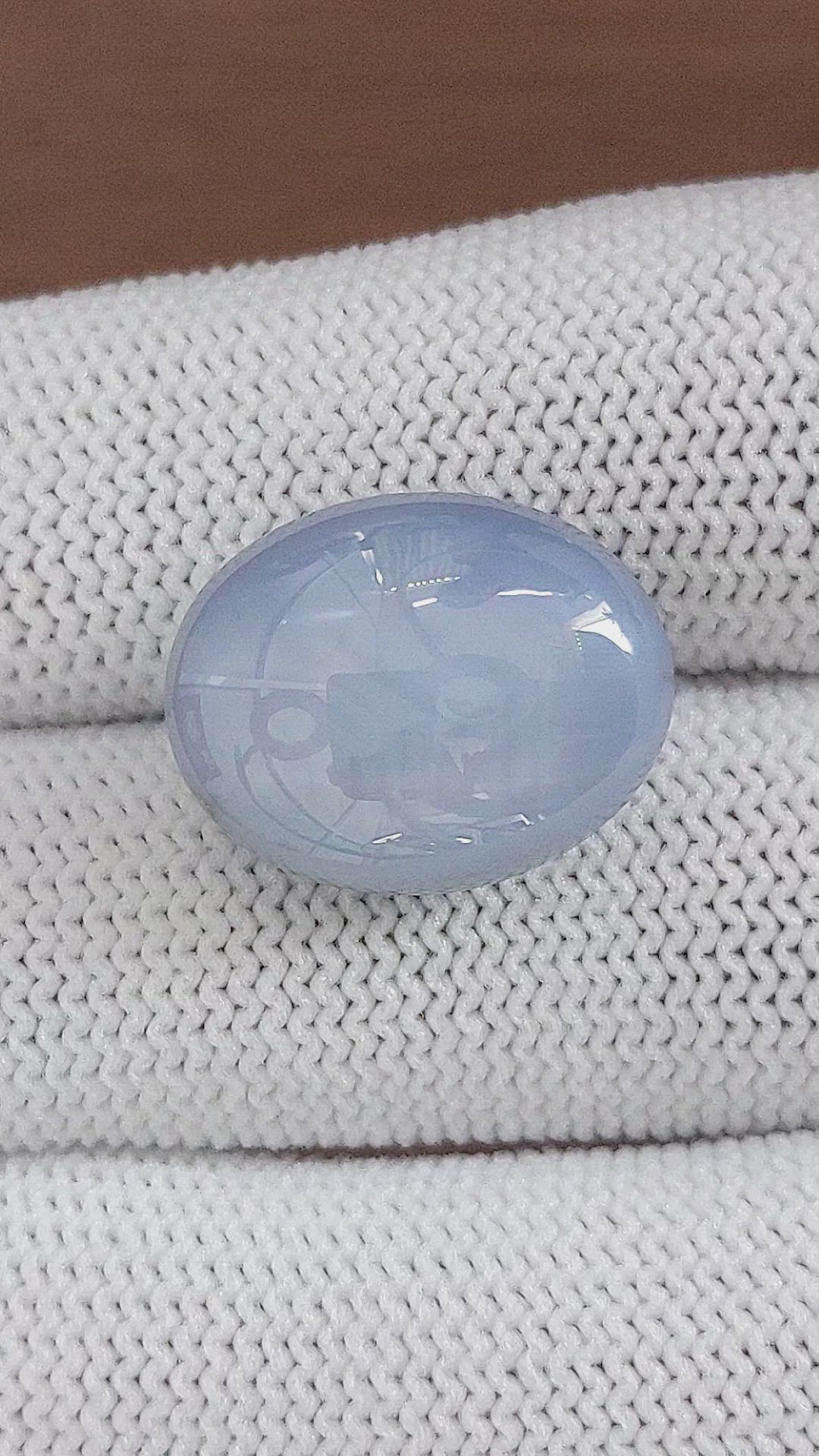27.14 Ct. Grey Star Sapphire from Ceylon (Sri Lanka) Size Video