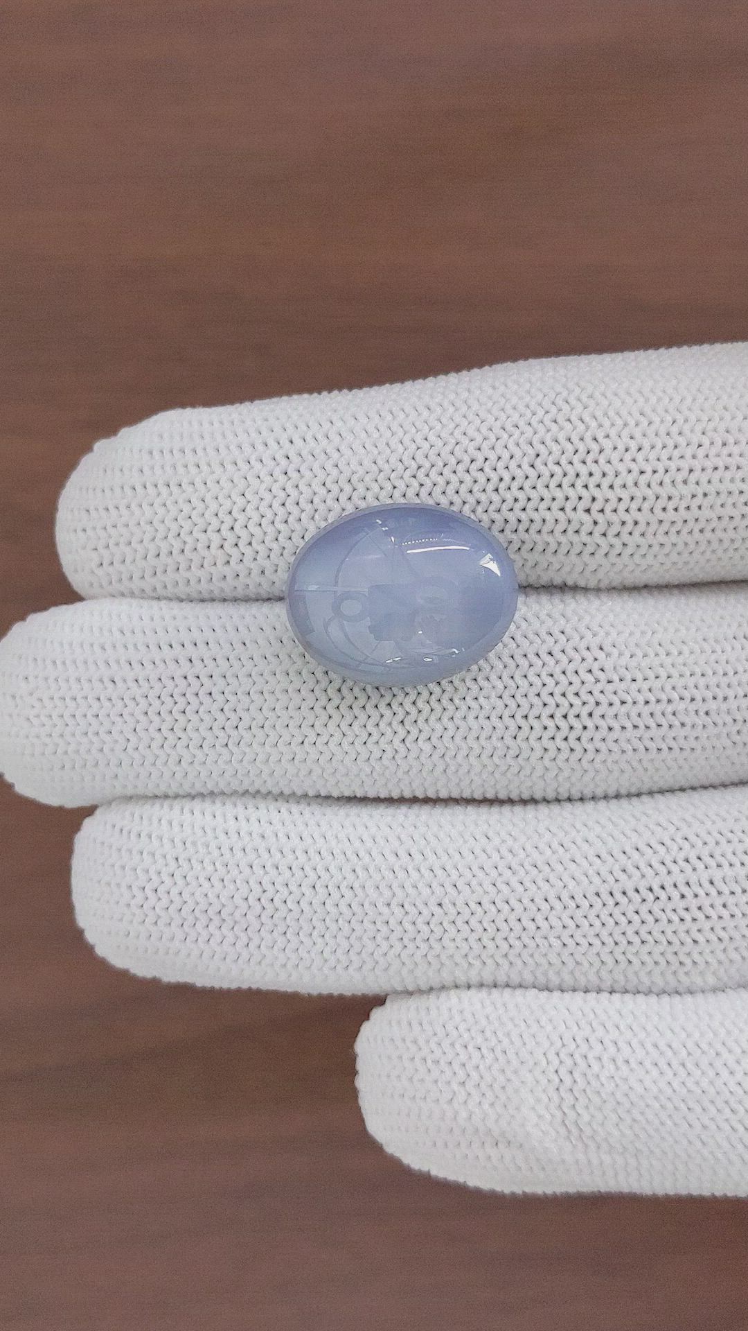 27.14 Ct. Grey Star Sapphire from Ceylon (Sri Lanka) Size Video