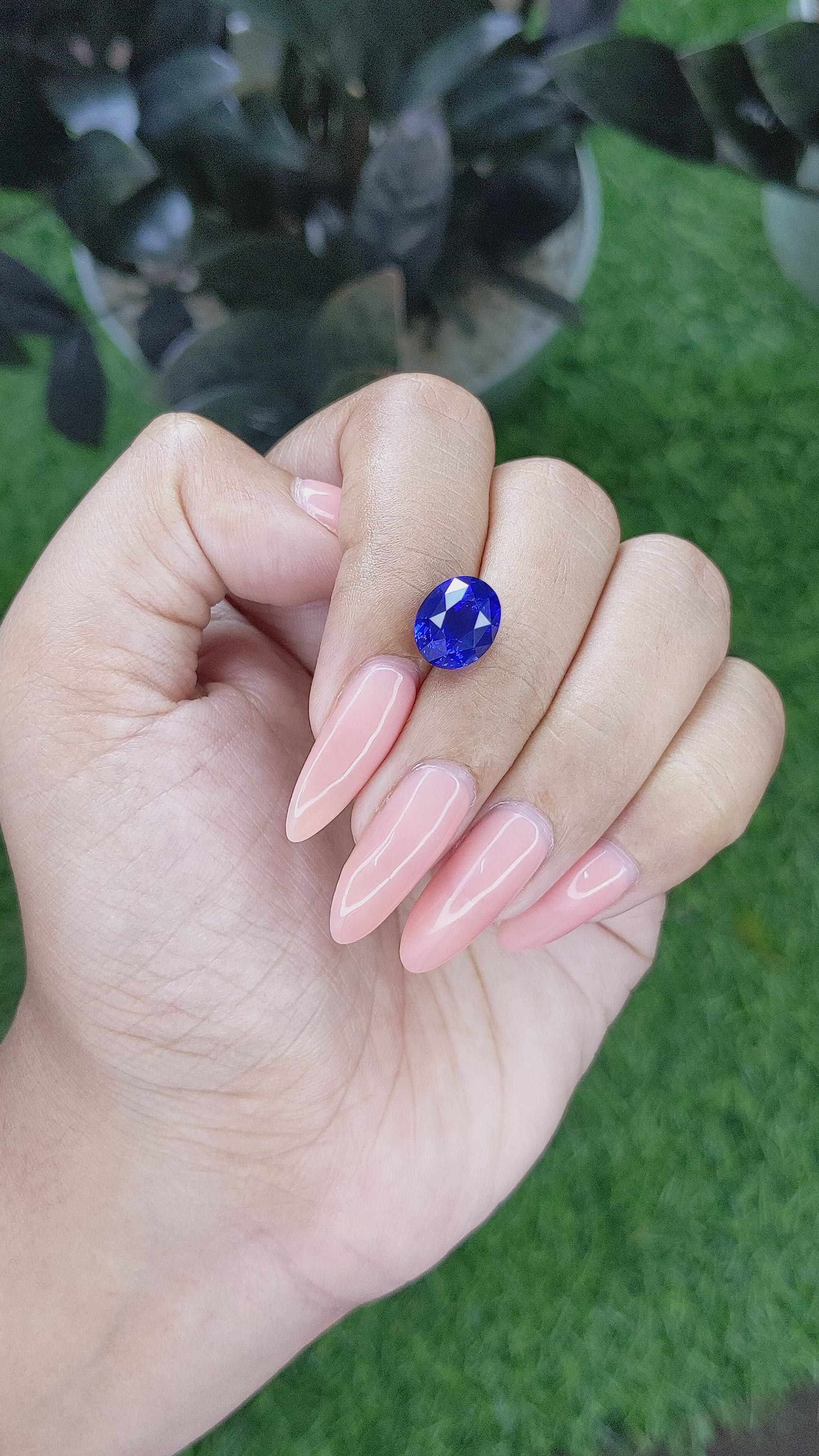 4.62 Ct. Blue Sapphire from Madagascar Size Video