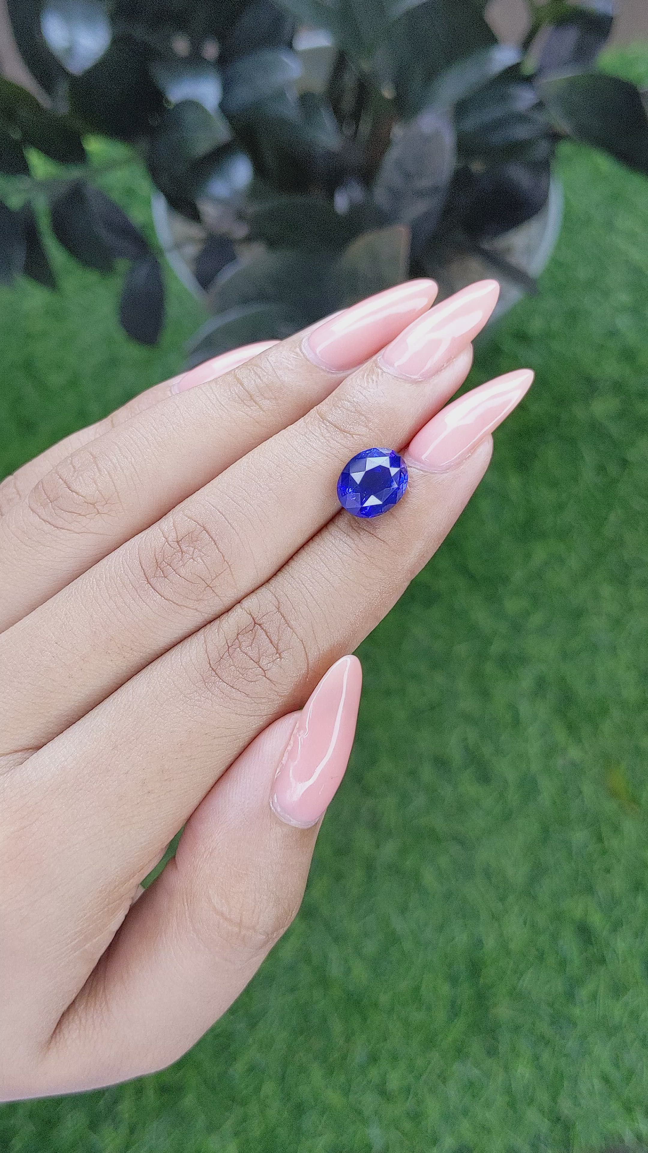 4.62 Ct. Blue Sapphire from Madagascar Size Video