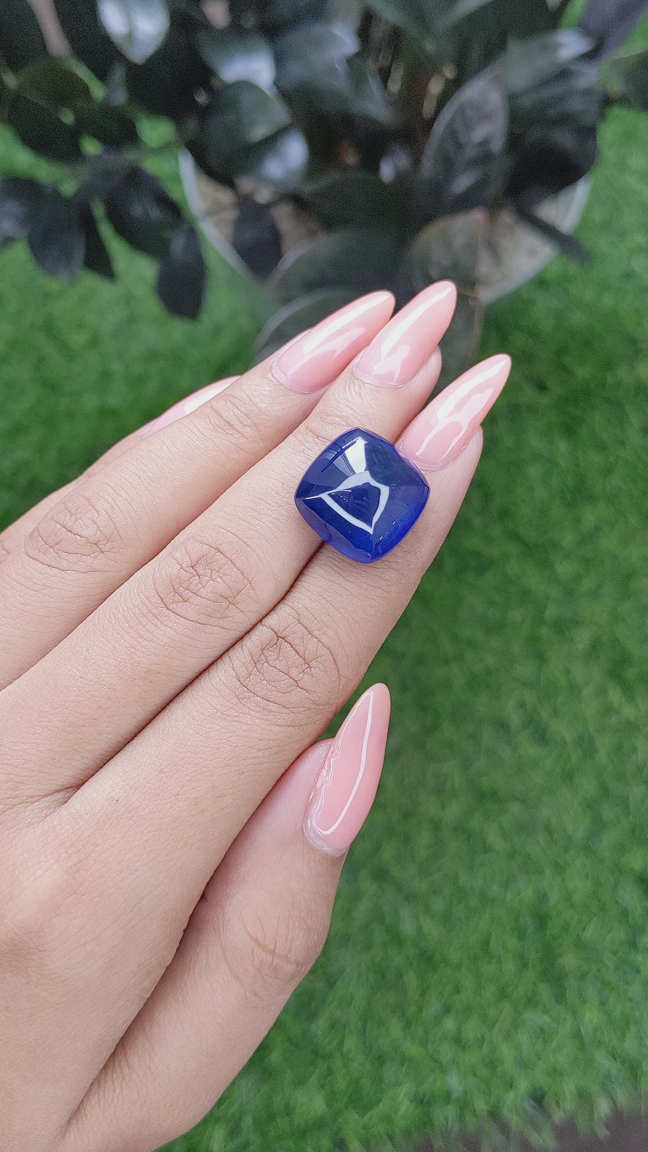 26.51 Ct. Blue Sapphire from Ceylon (Sri Lanka) Size Video