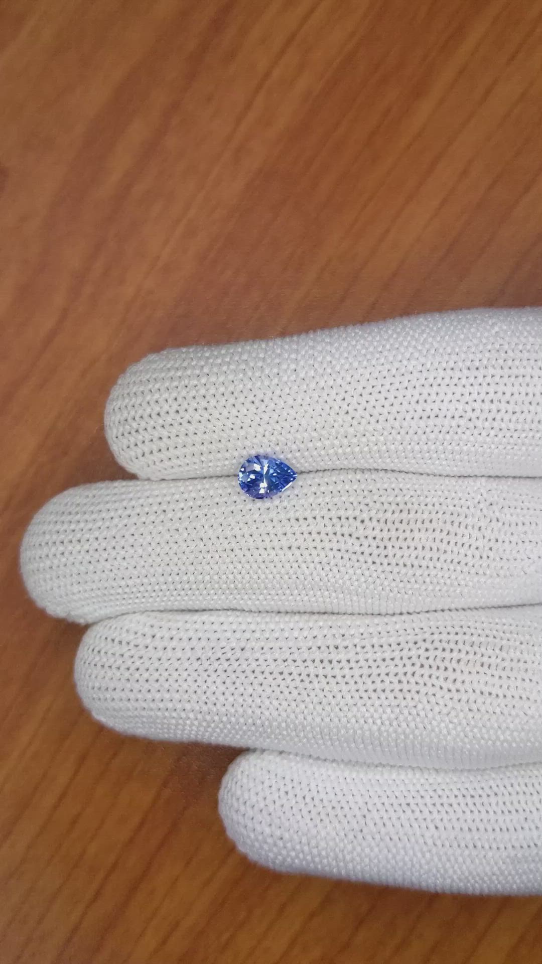 1.06 Ct. Blue Sapphire from Ceylon (Sri Lanka) Size Video