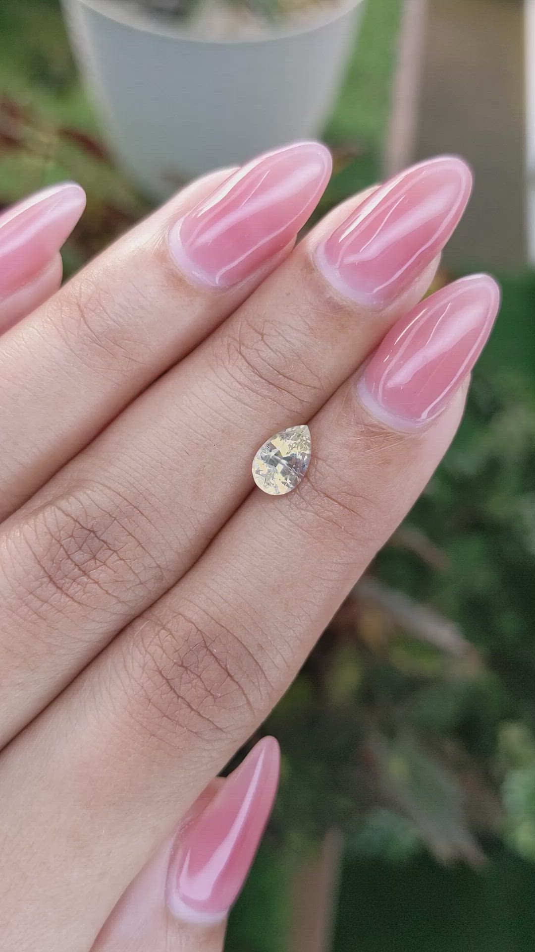 1.07 Ct. Yellow Sapphire from Ceylon (Sri Lanka) Size Video