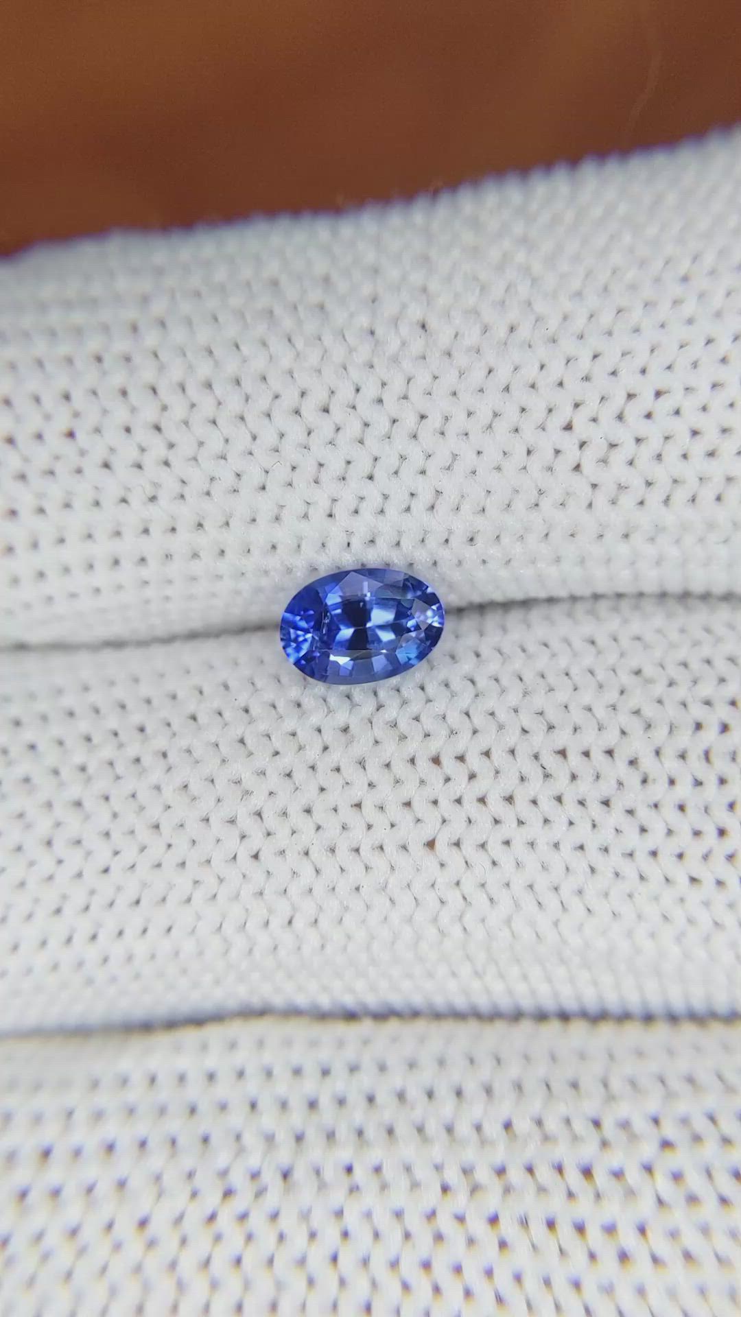 0.79 Ct. Blue Sapphire from Ceylon (Sri Lanka) Size Video