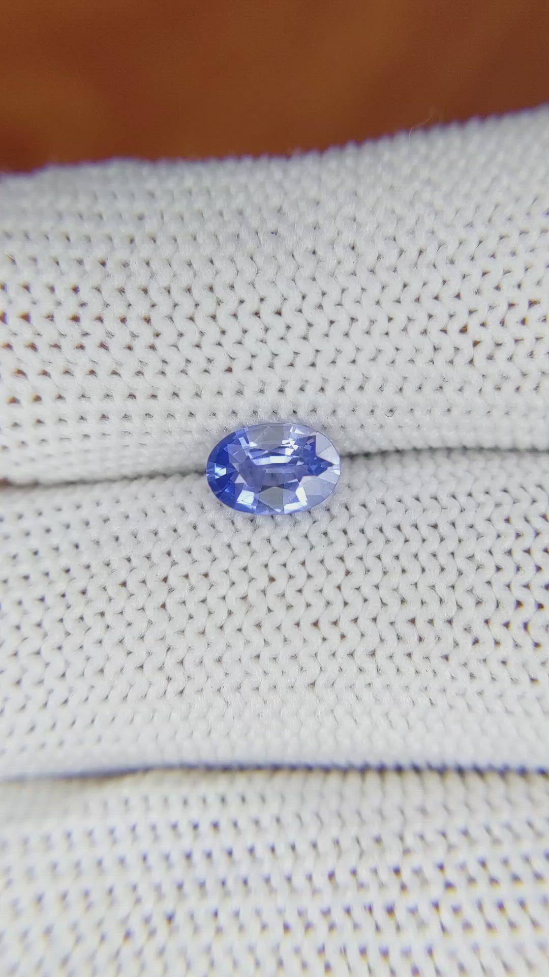 0.82 Ct. Blue Sapphire from Ceylon (Sri Lanka) Size Video