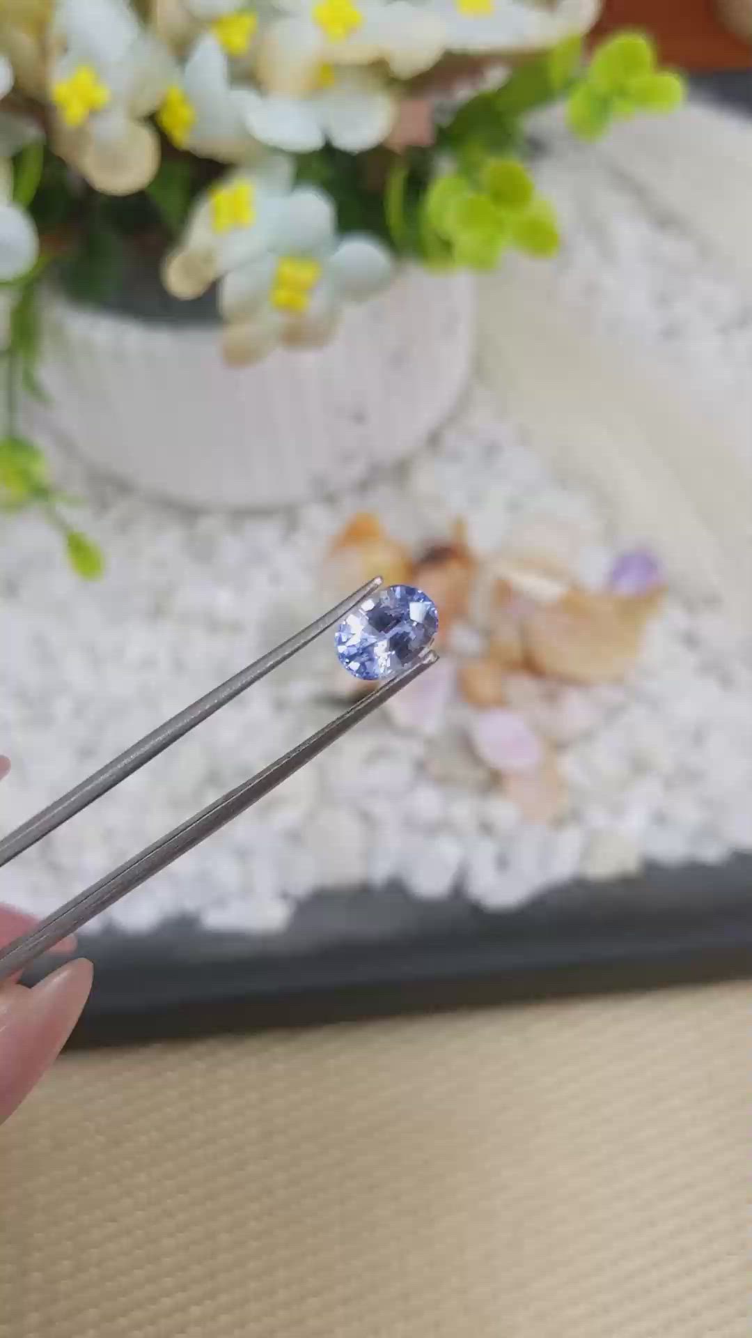 1.57 Ct. Blue Sapphire from Ceylon (Sri Lanka) Size Video