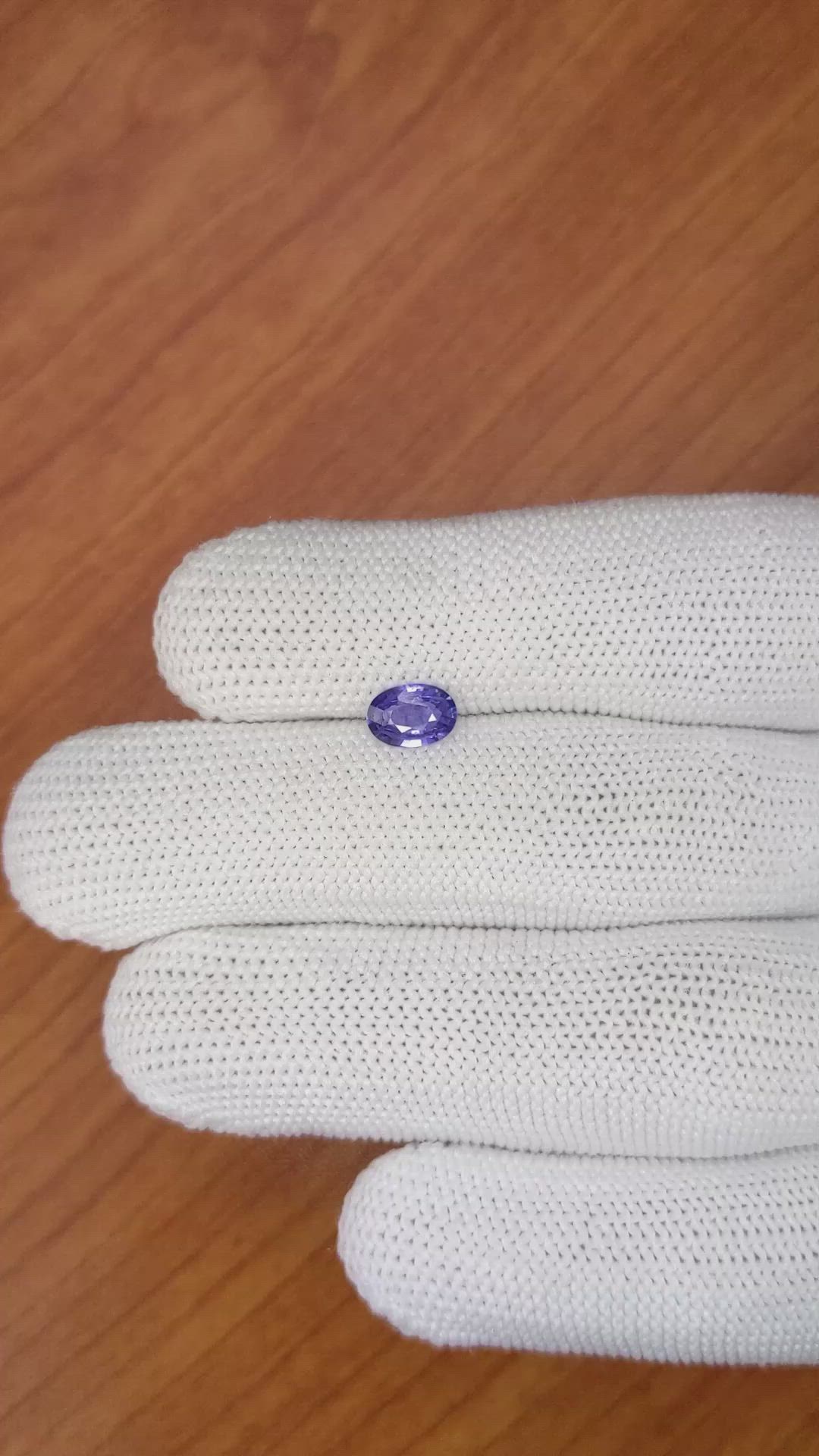 0.75 Ct. Purple Sapphire from Ceylon (Sri Lanka) Size Video
