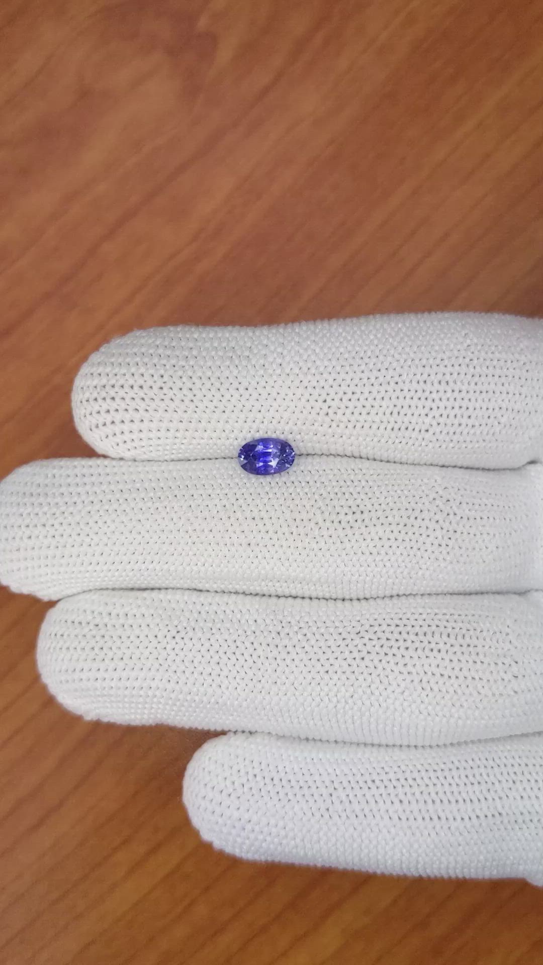 0.87 Ct. Purplish Blue Sapphire from Ceylon (Sri Lanka) Size Video