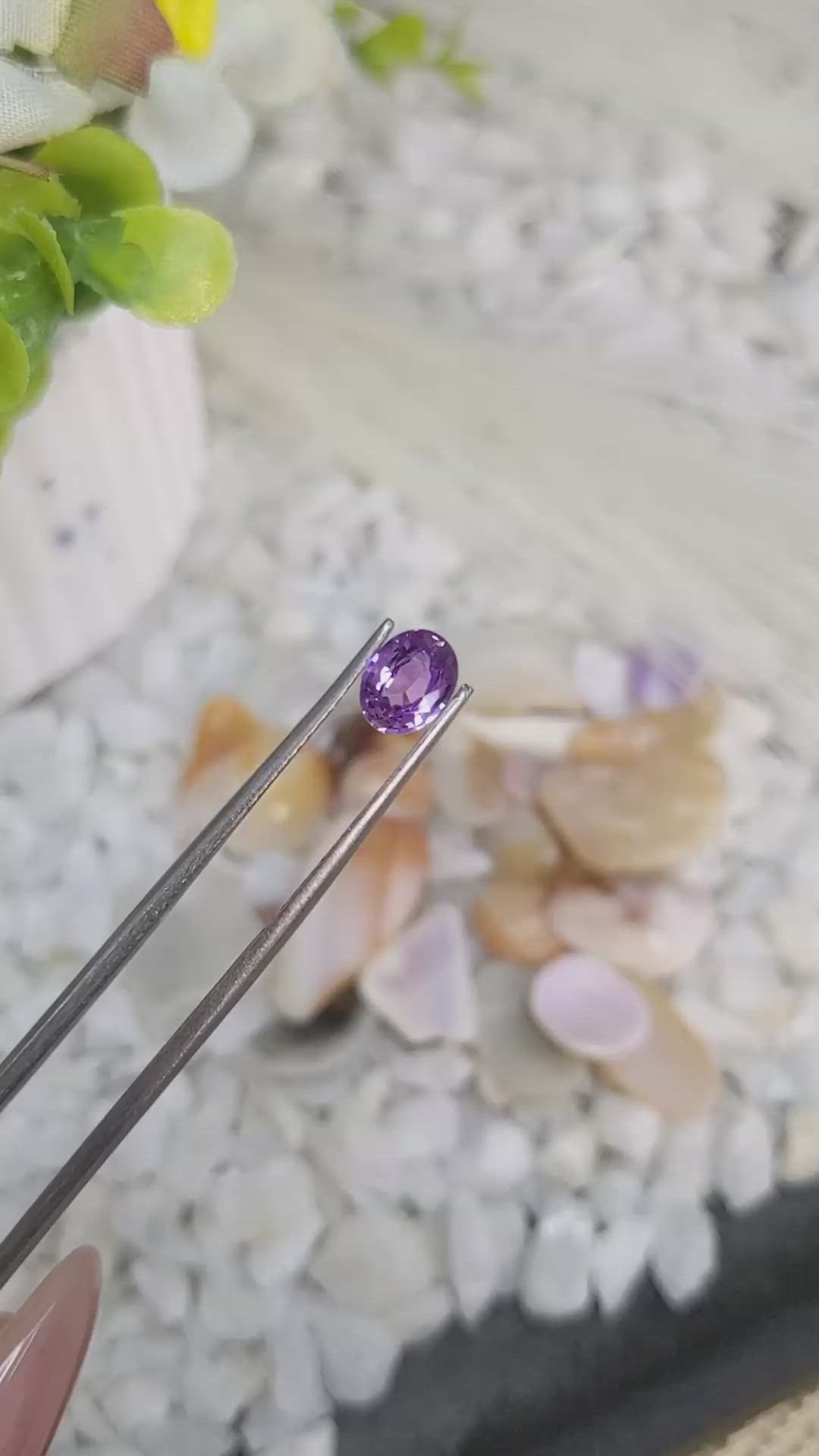 0.92 Ct. Pinkish Purple Sapphire from Ceylon (Sri Lanka) Size Video